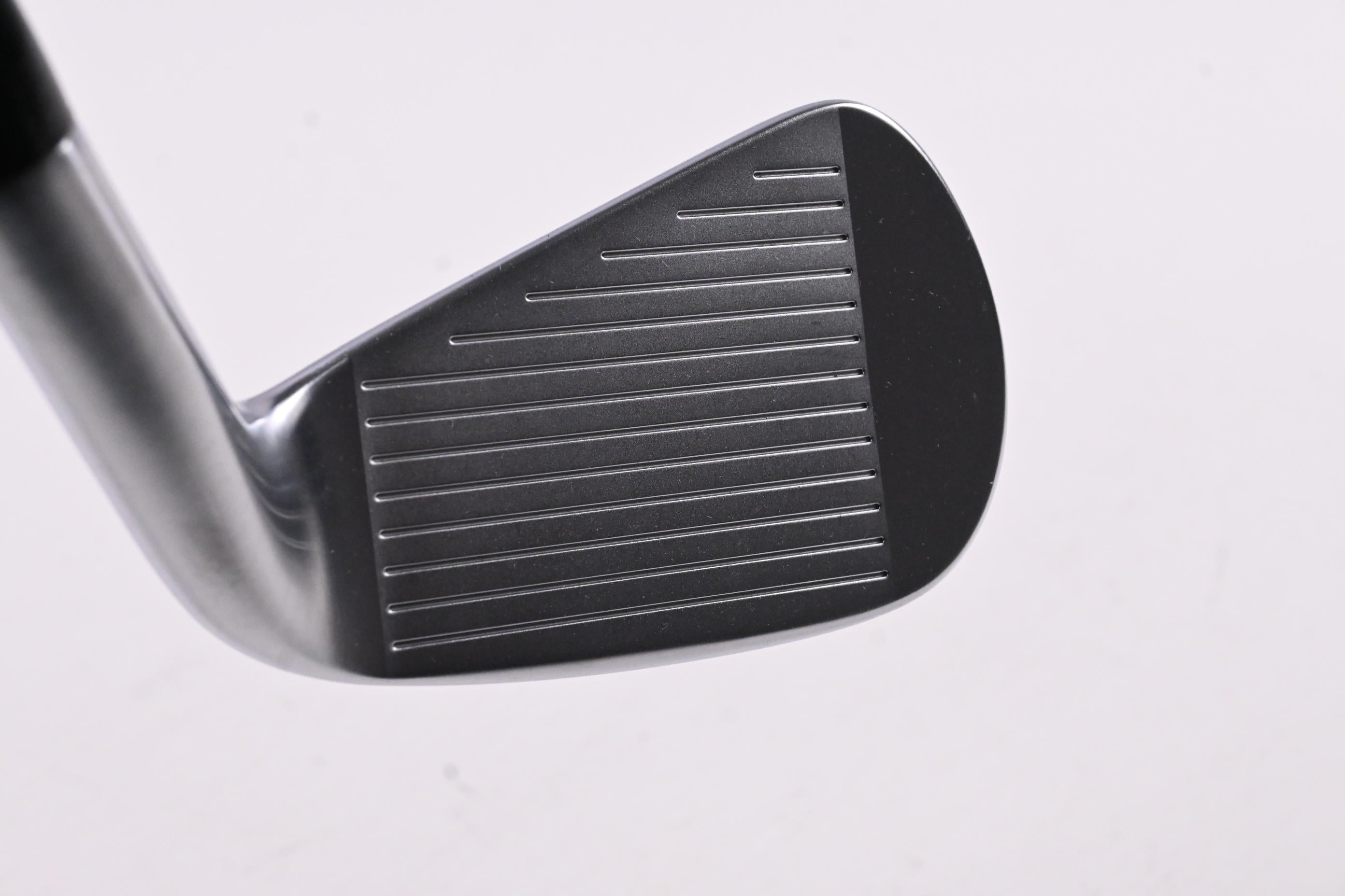 Left Hand Titleist T200 #7 Iron / 30.5 Degree / Stiff Flex NS Pro Modus 3 120