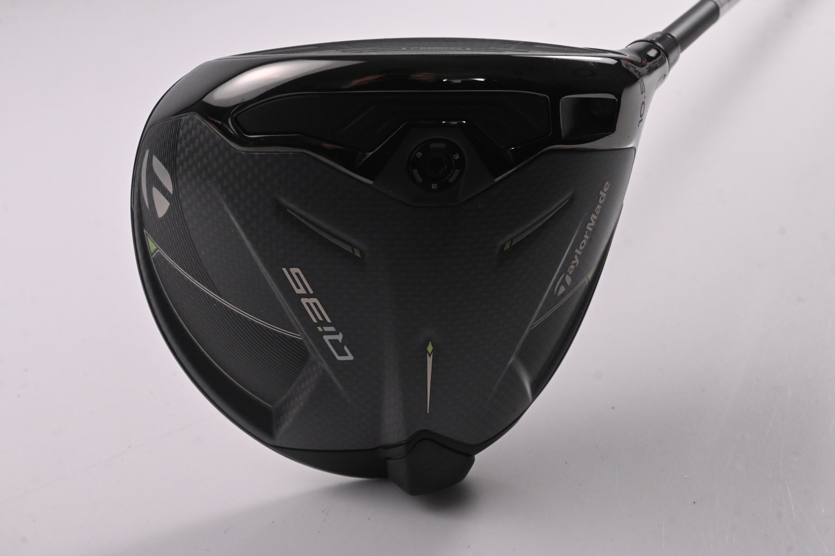 Taylormade Qi35 Driver / 10.5 Degree / Regular Flex Fujikura Ventus Blue 5 Shaft