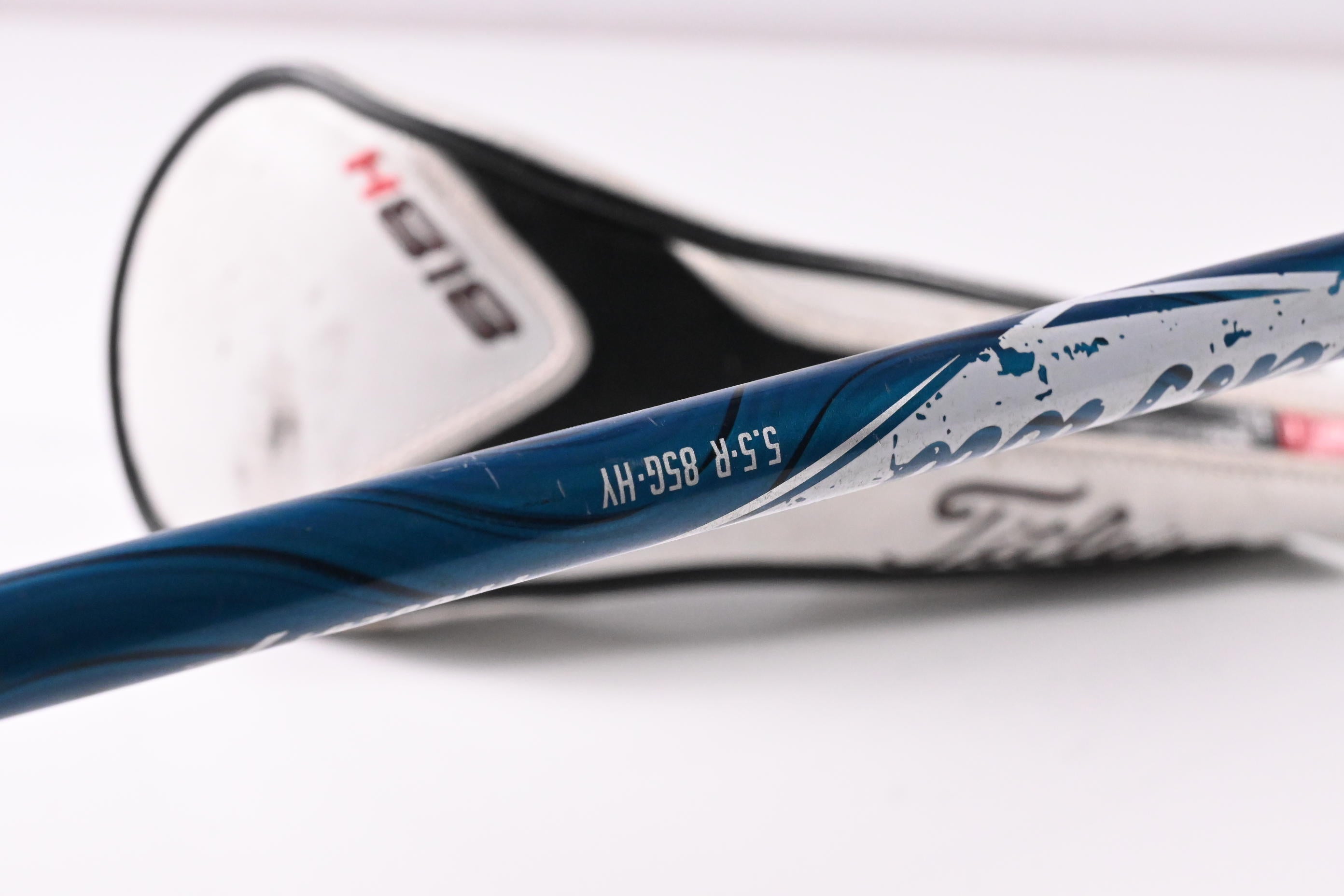 Titleist 818 H1 #3 Hybrid / 19 Degree / Regular Flex Evenflow Blue 85 Shaft