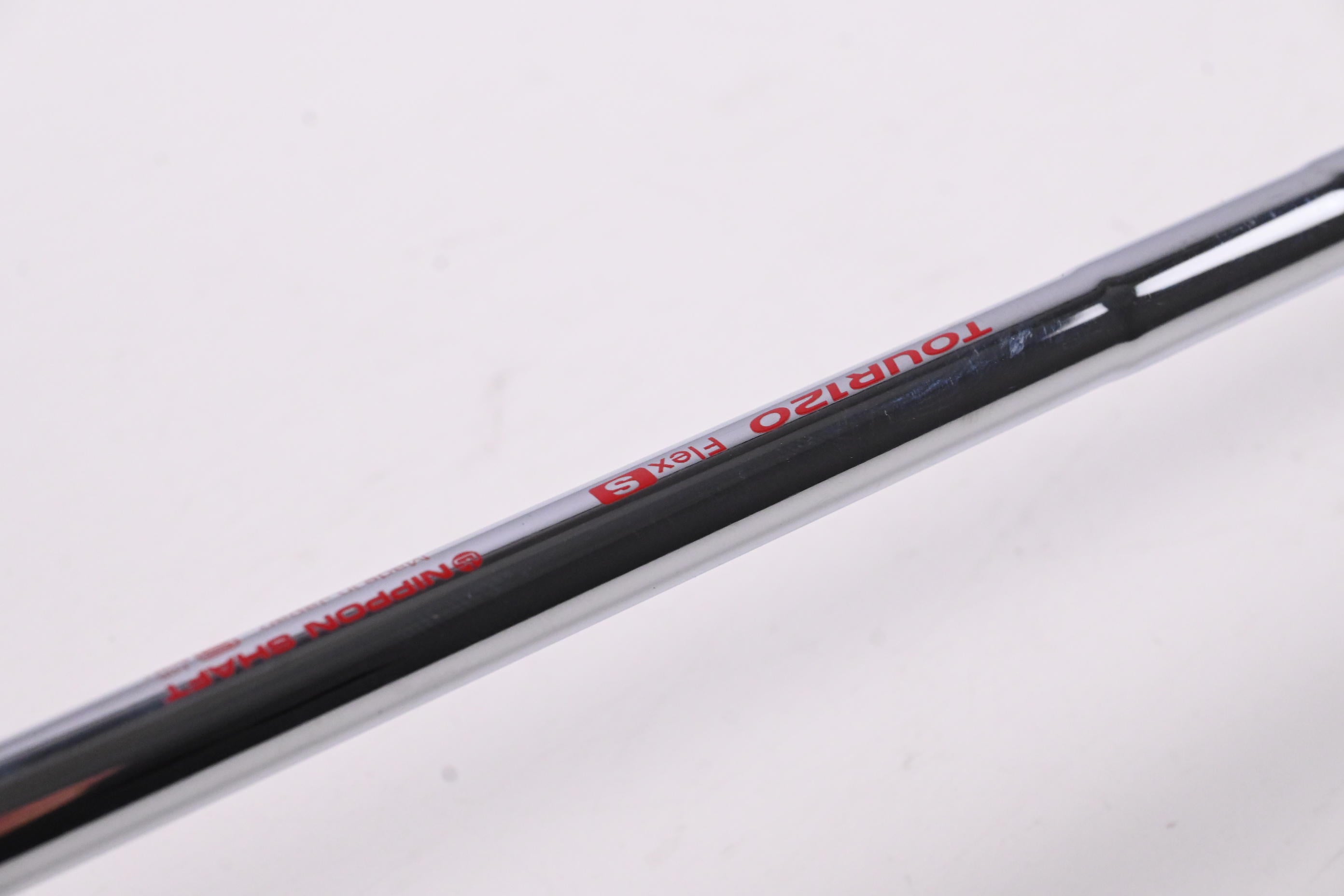 Left Hand Titleist T200 #7 Iron / 30.5 Degree / Stiff Flex NS Pro Modus 3 120