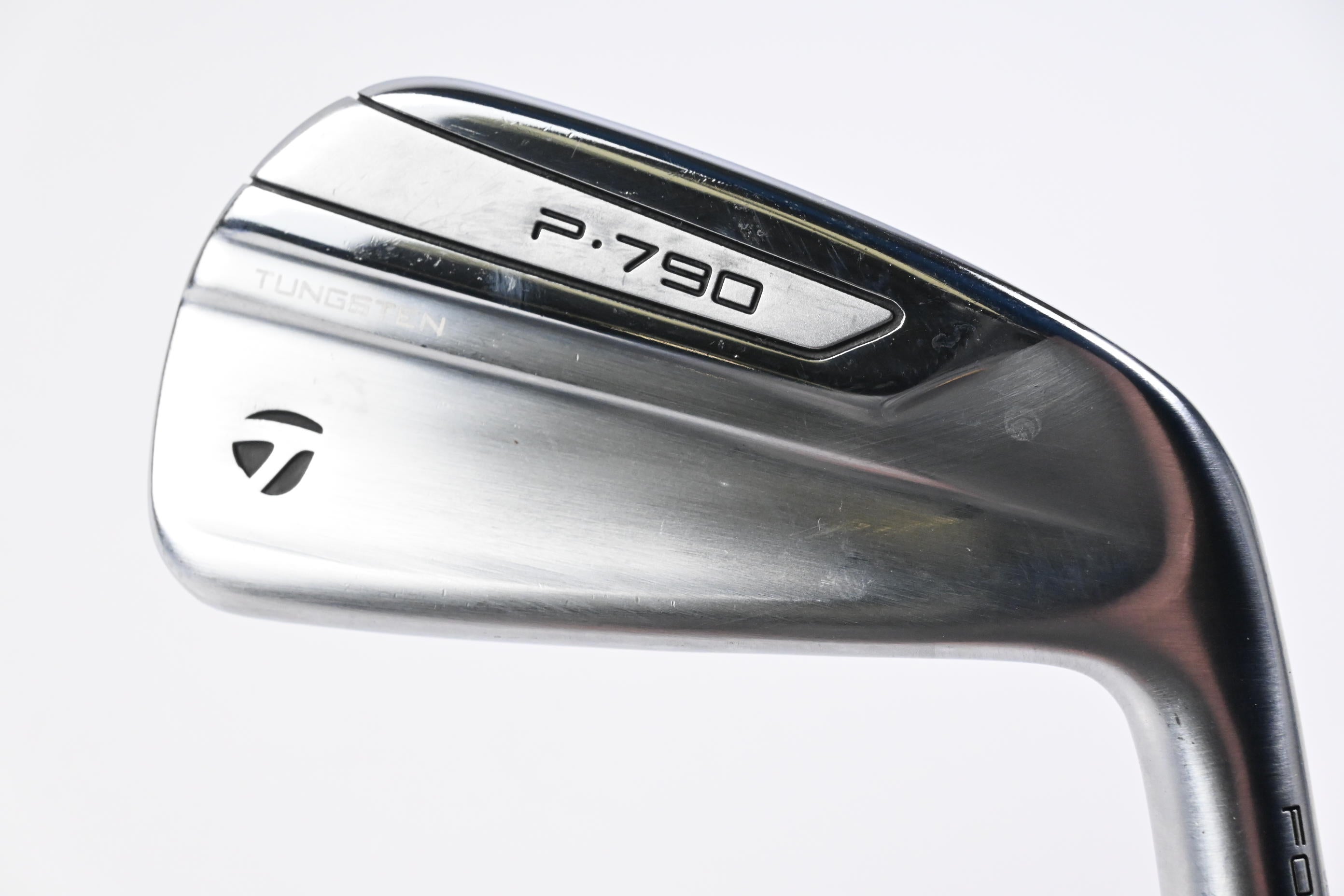 Taylormade P790 UDI 2019 #2 Iron / 17 Degree / X-Flex Project X Rifle Shaft