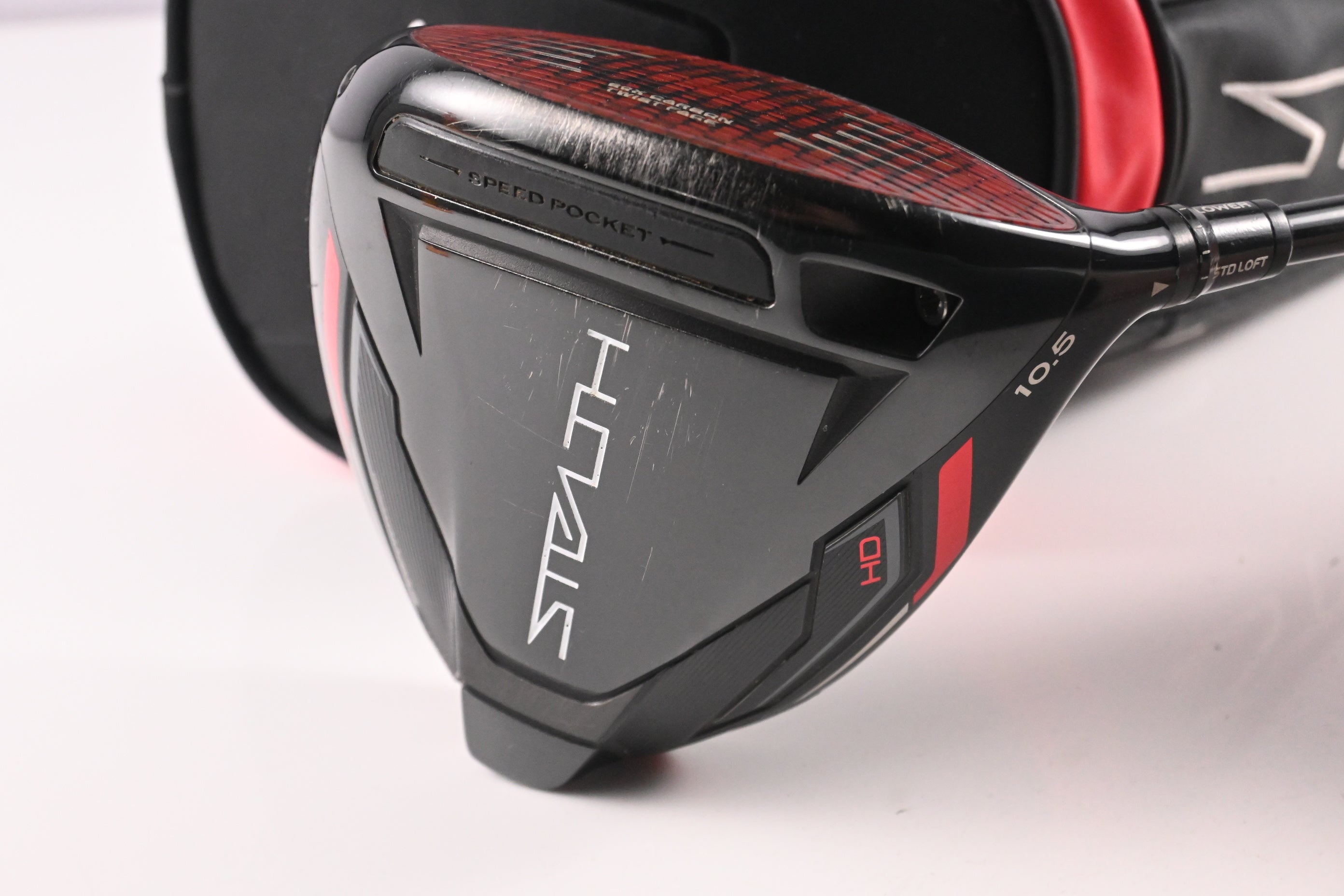 Taylormade Stealth HD Driver / 10.5 Degree / Regular Flex Fujikura AirSpeeder 45