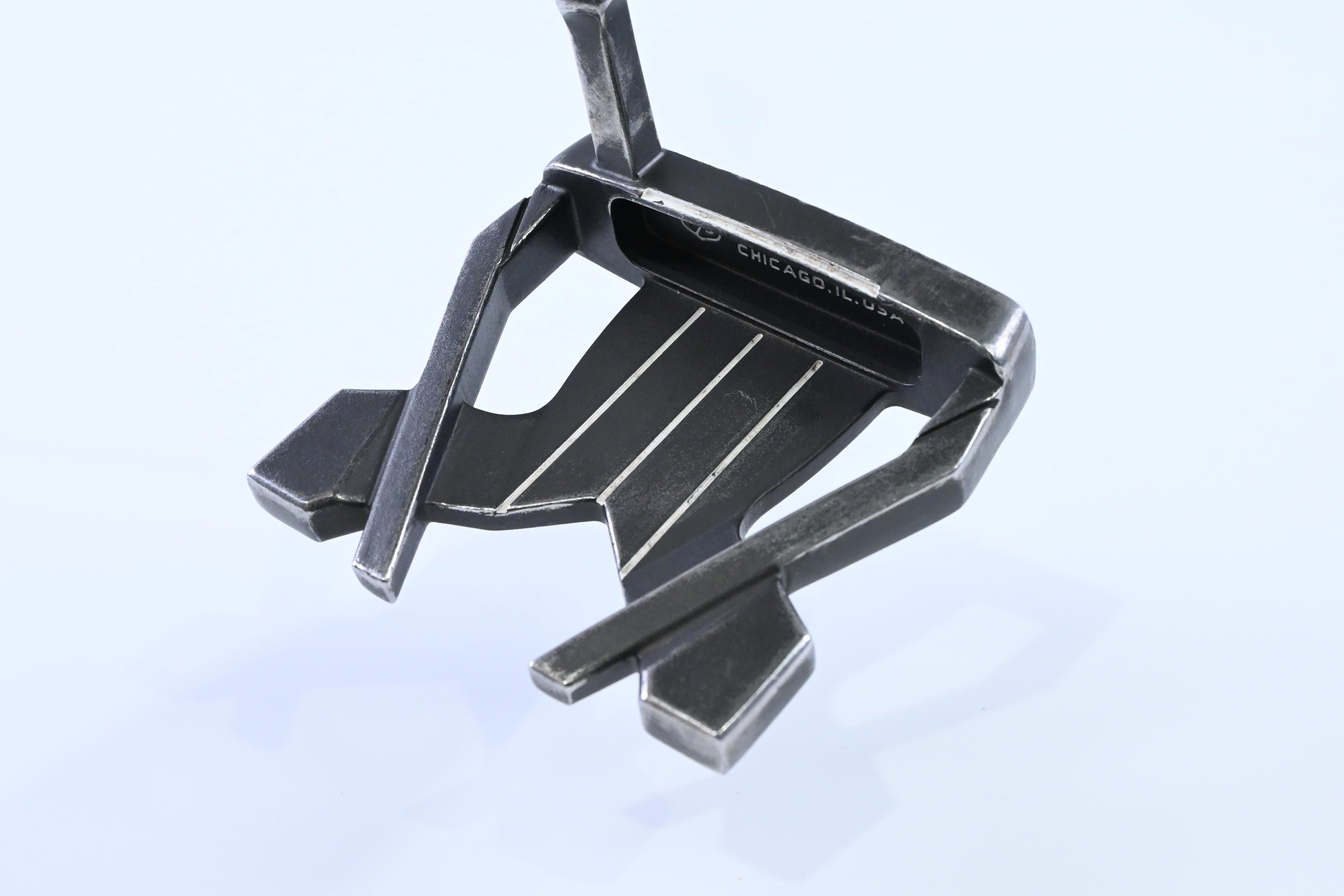 Wilson Infinite Buckingham 2024 Putter / 37 Inch