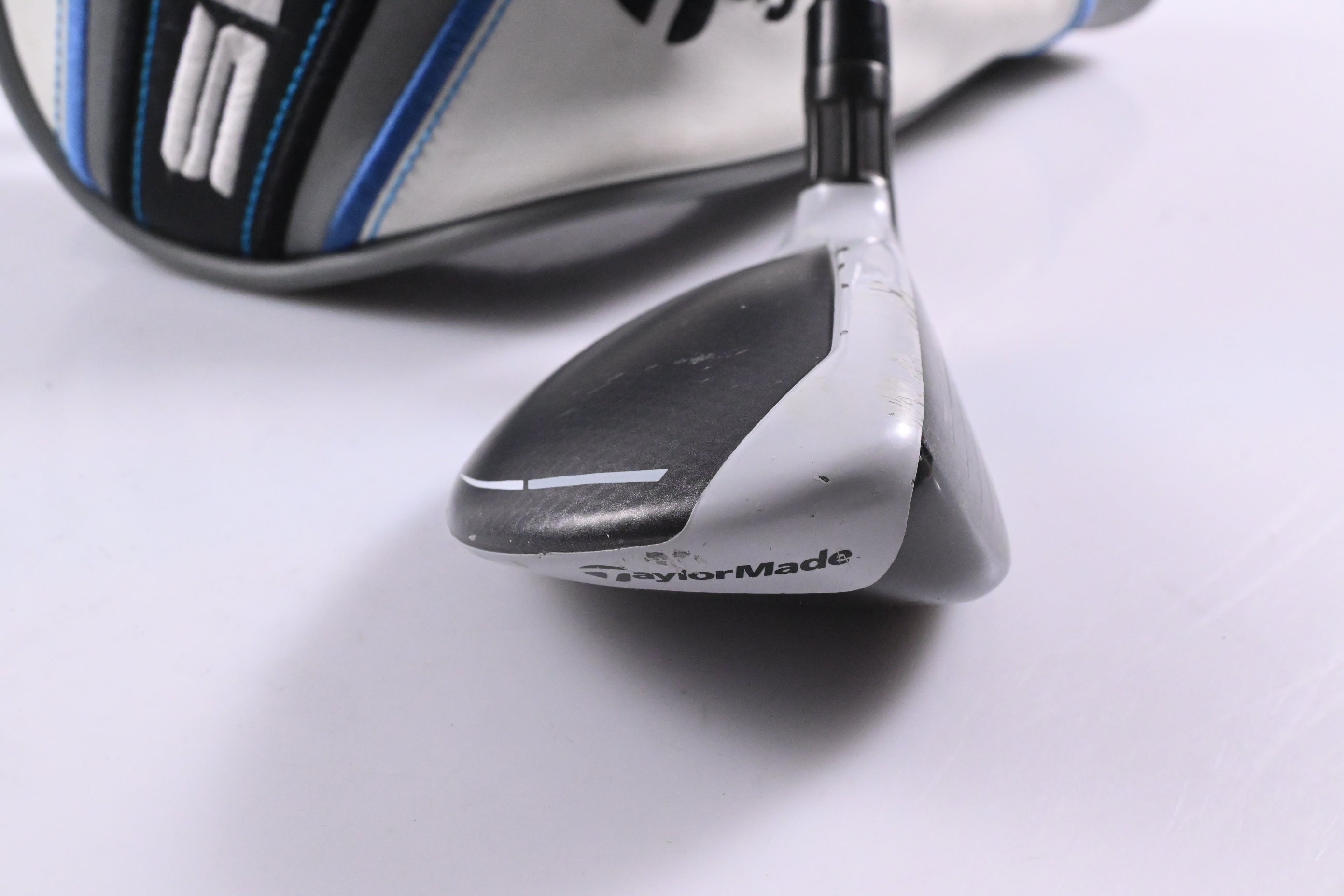 Taylormade SIM Max #4 Hybrid / 22 Degree / Regular Flex Fujikura Ventus Blue 6