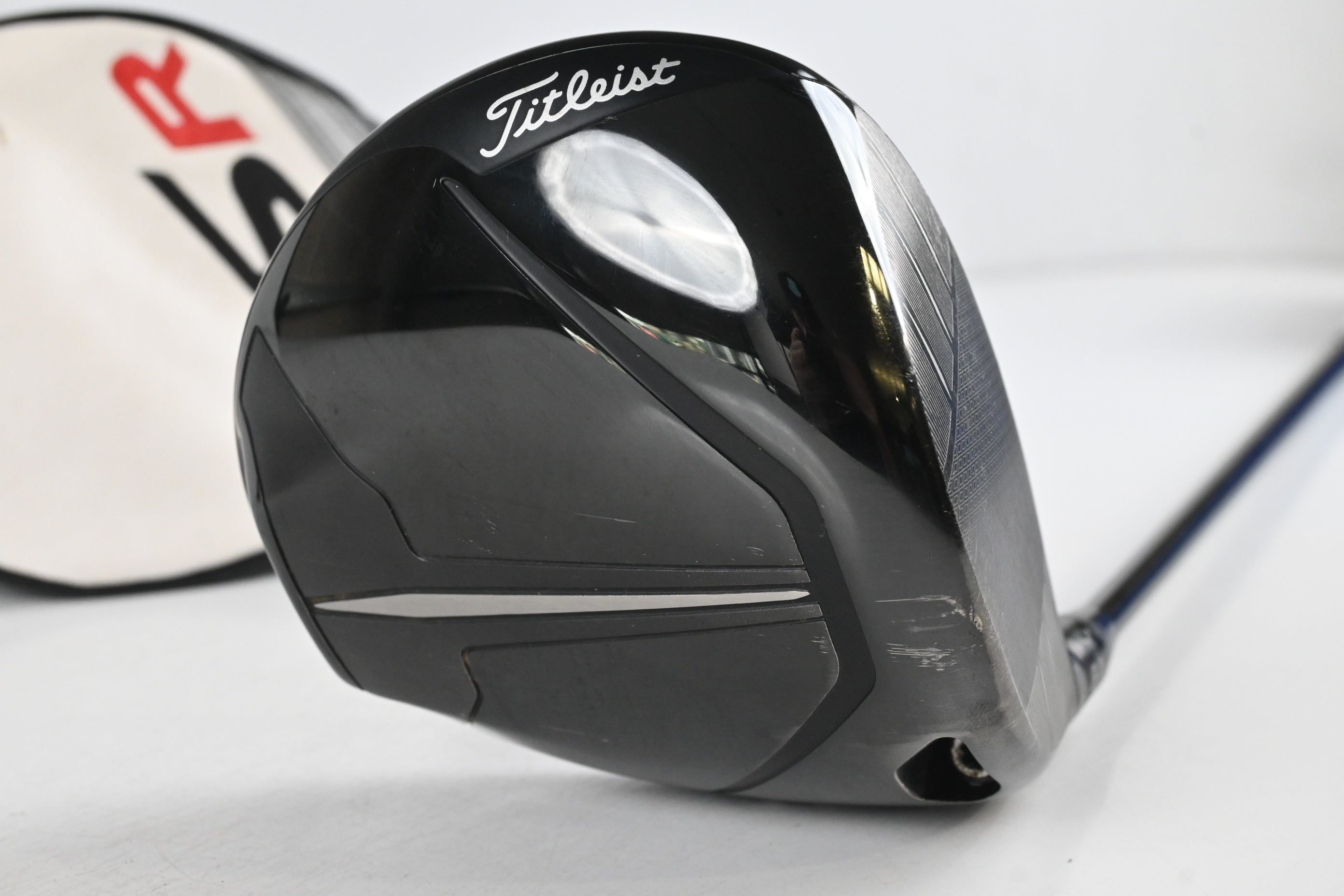 Titleist TSR2 Driver / 8 Degree / Stiff Flex HZRDUS Black 60 Shaft