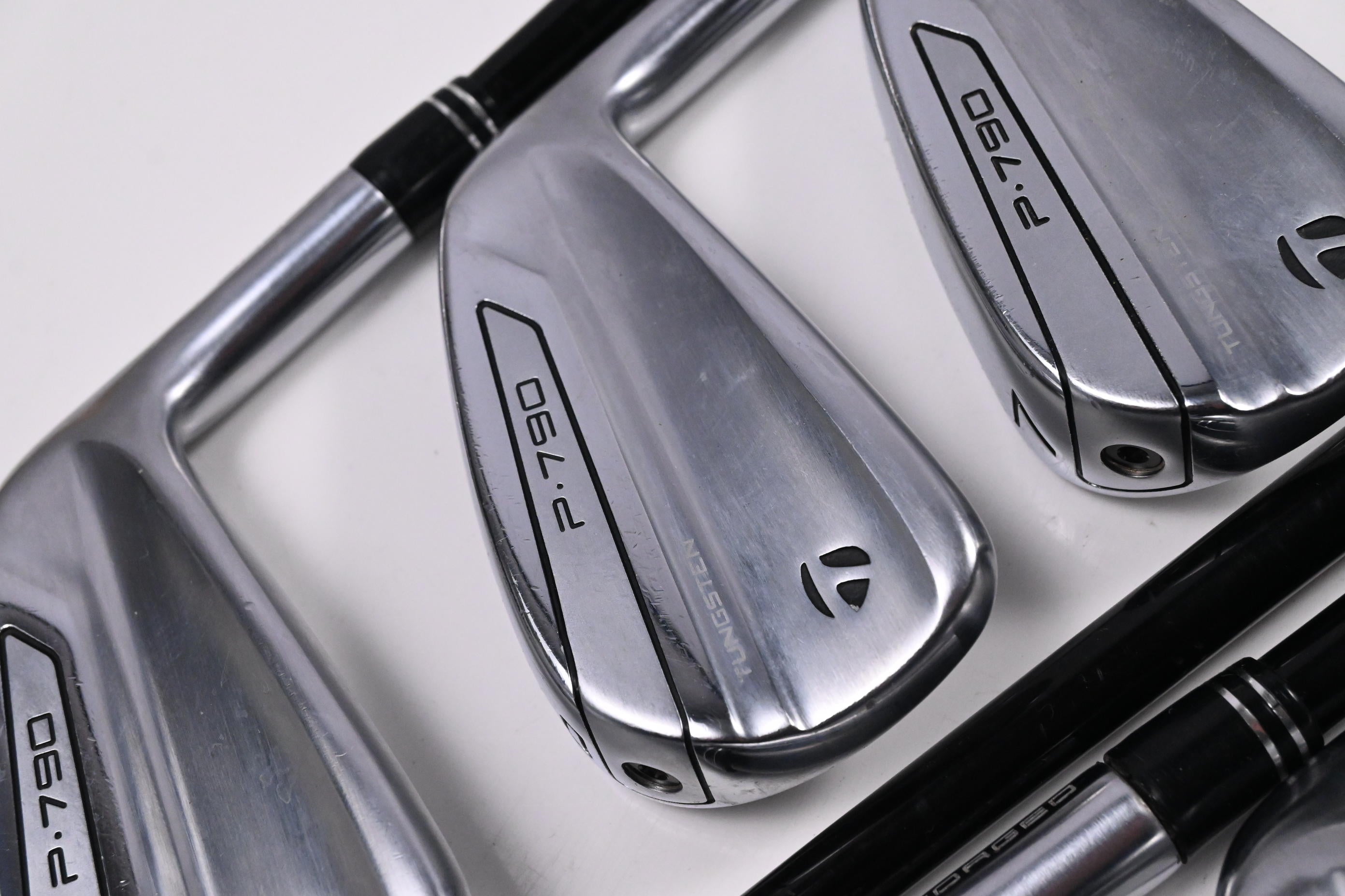 Taylormade P790 2019 Irons / 5-PW+GW / Stiff Flex Project X Cypher 60 Shaft