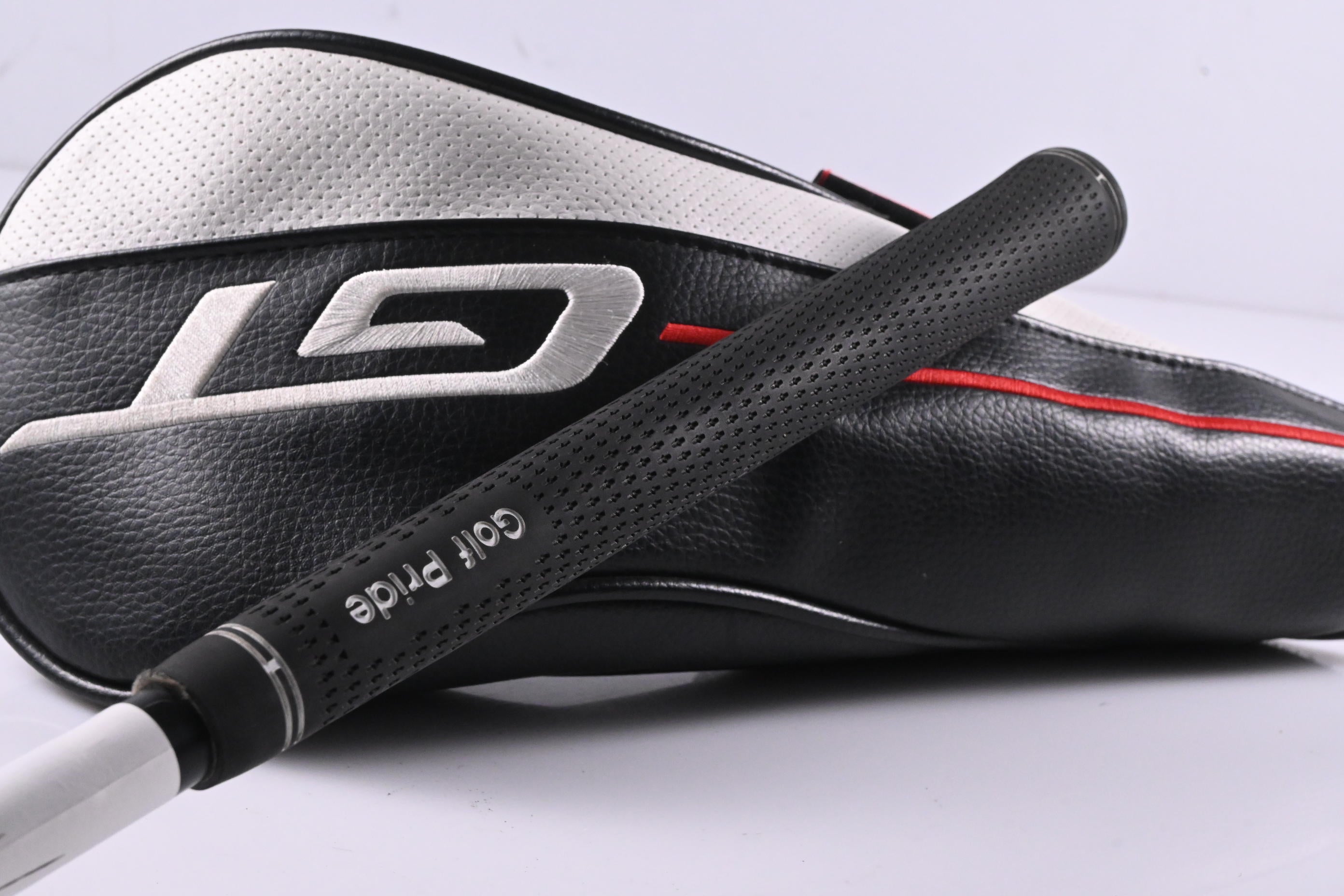 Titleist GT3 Driver / 9 Degree / Stiff Flex HZRDUS Black Gen 5 60 Shaft