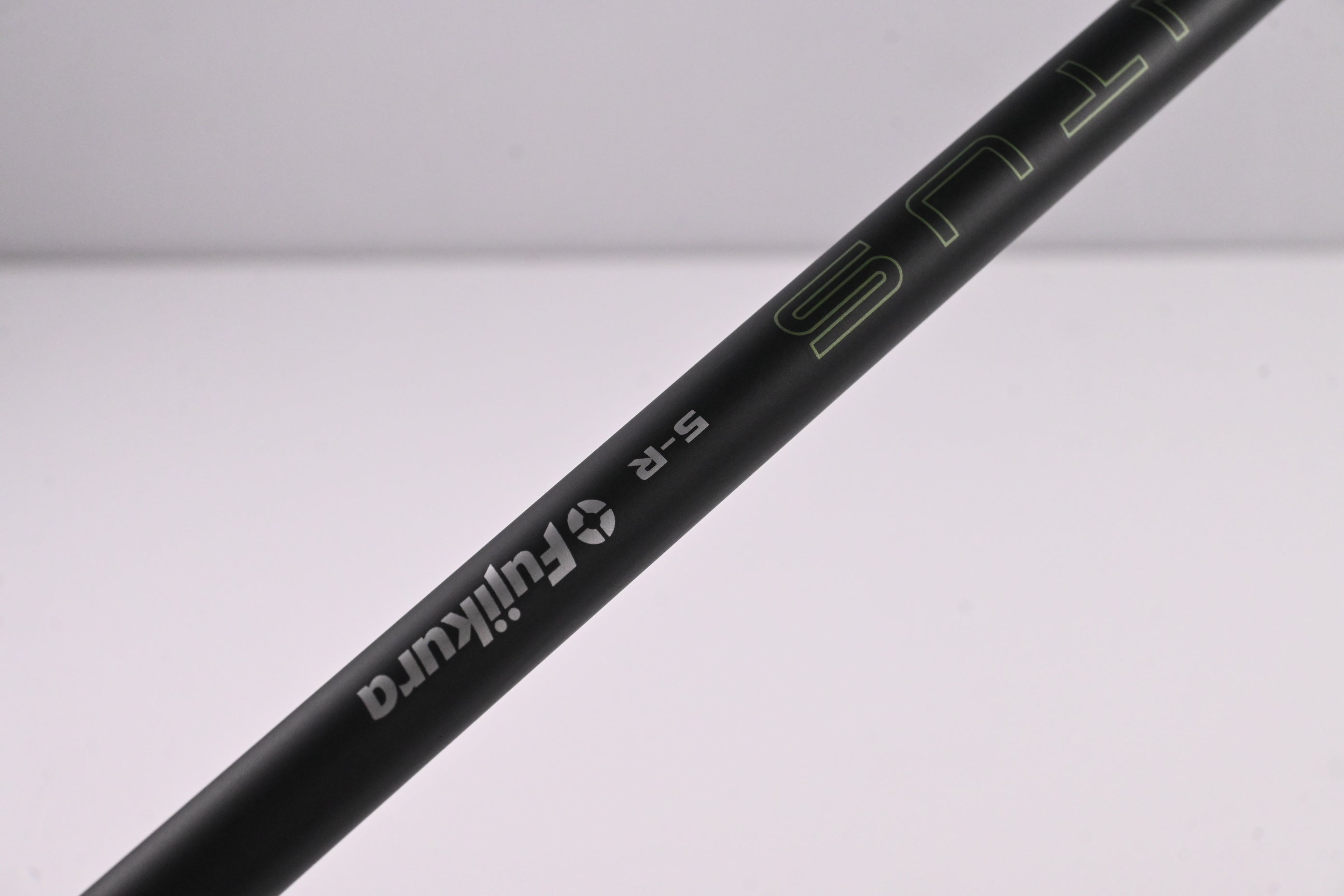 Taylormade Qi35 Driver / 10.5 Degree / Regular Flex Fujikura Ventus Blue 5 Shaft