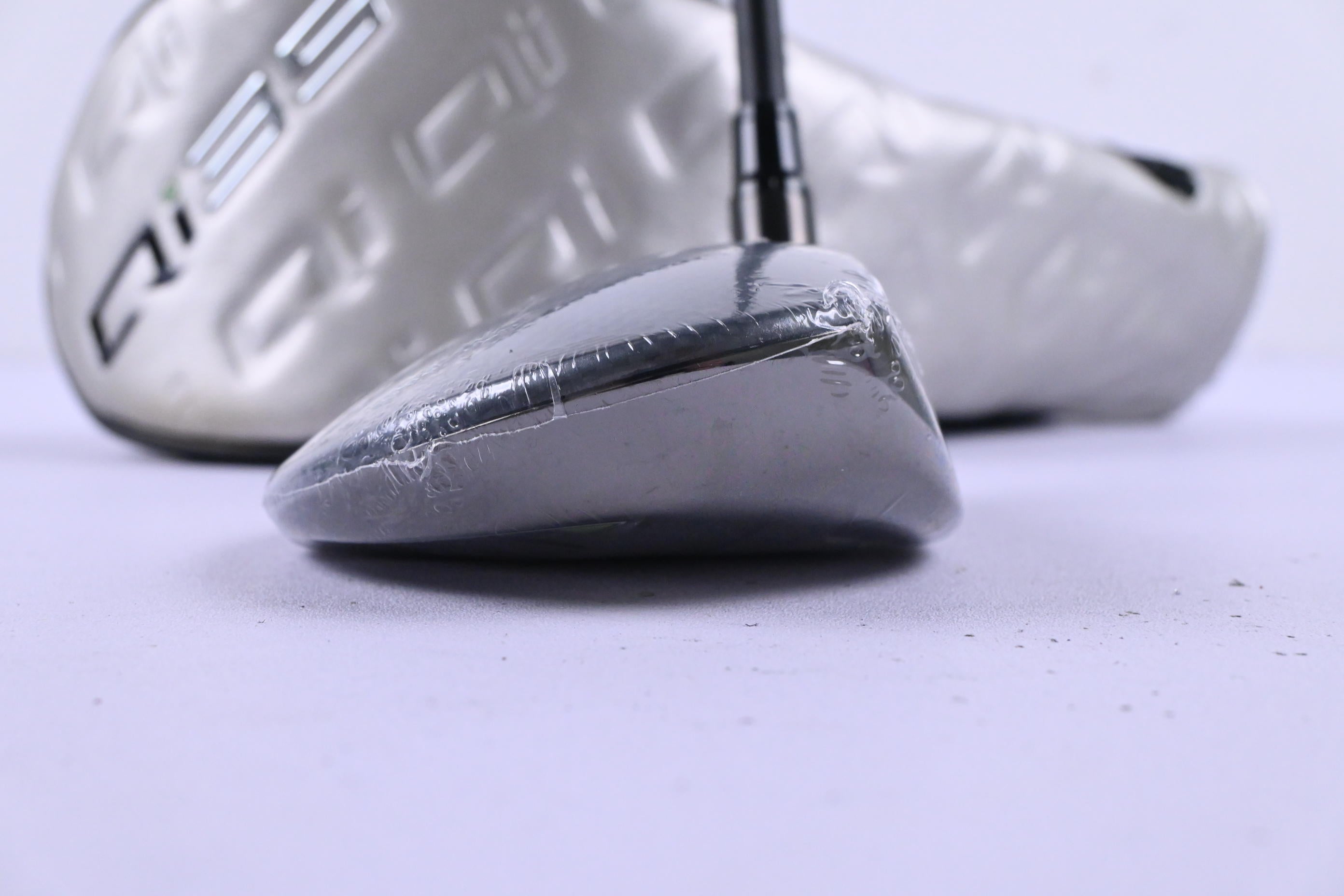 Taylormade Qi35 #5 Wood / 18 Degree / Stiff Flex Fujikura Ventus Blue 6 Shaft