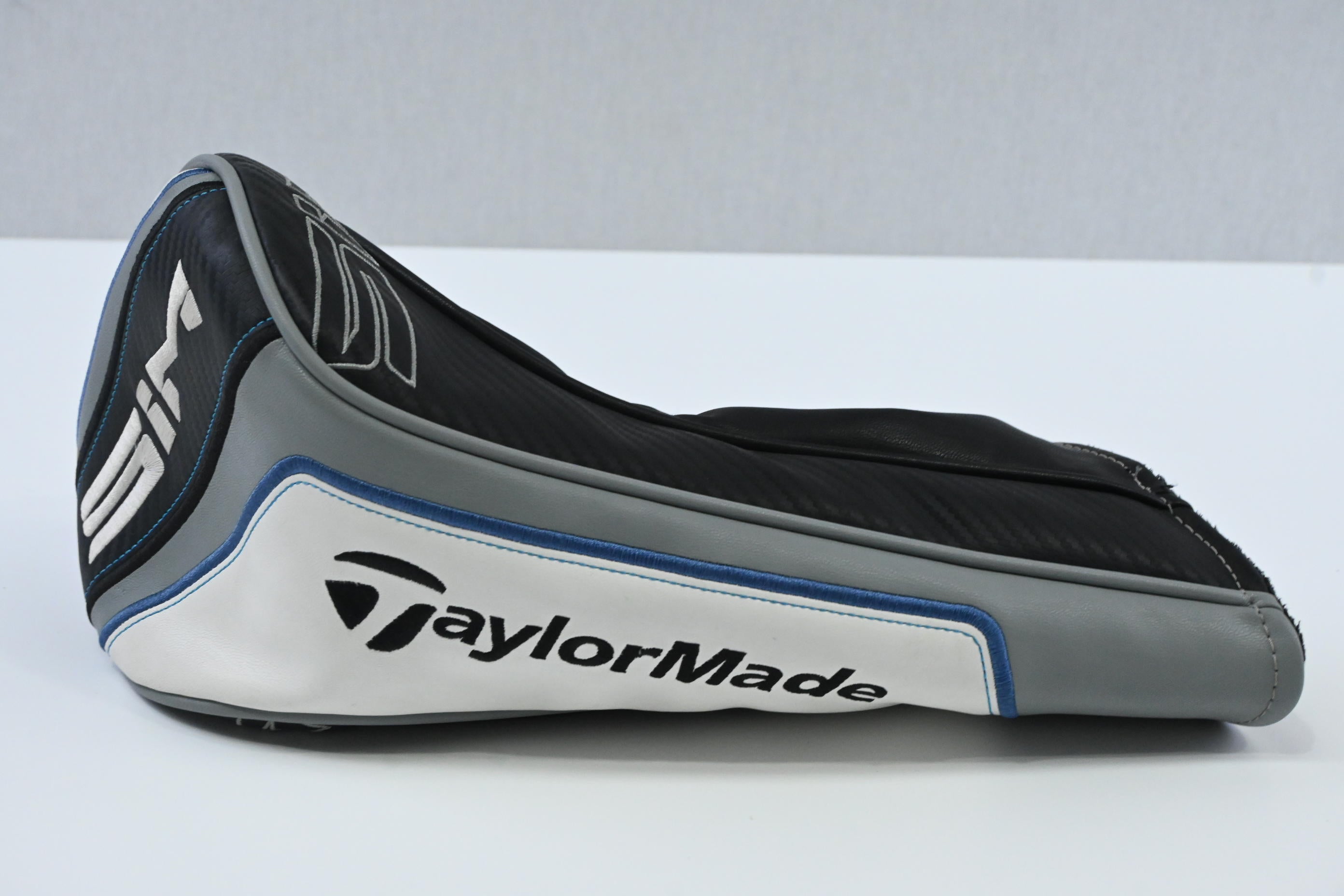 Taylormade SIM Max Driver / 10.5 Degree / Stiff Flex Diamana S Limited 60 Shaft