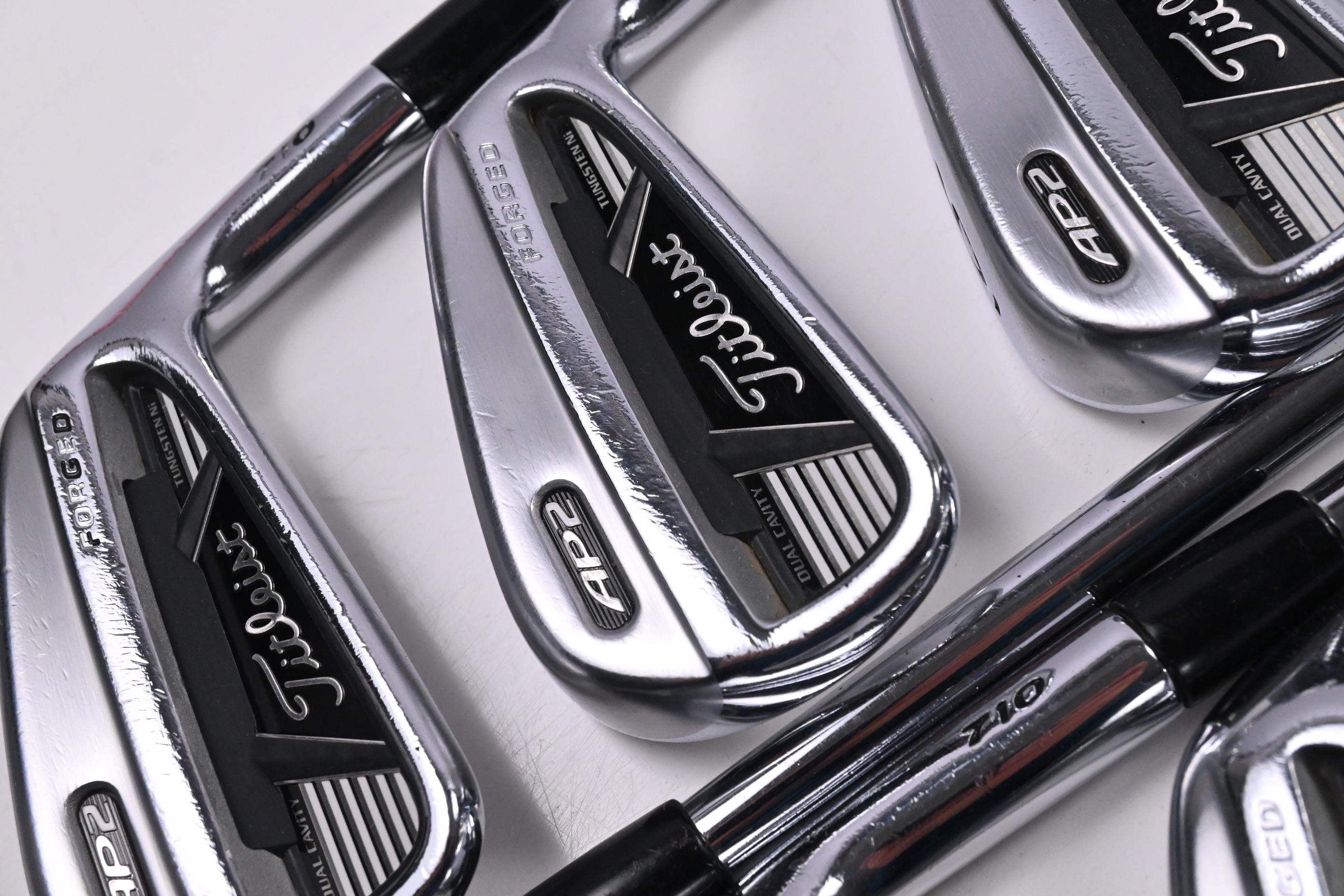 Titleist 710 AP2 Irons / 4-PW / Stiff Flex Dynamic Gold S300 Shafts