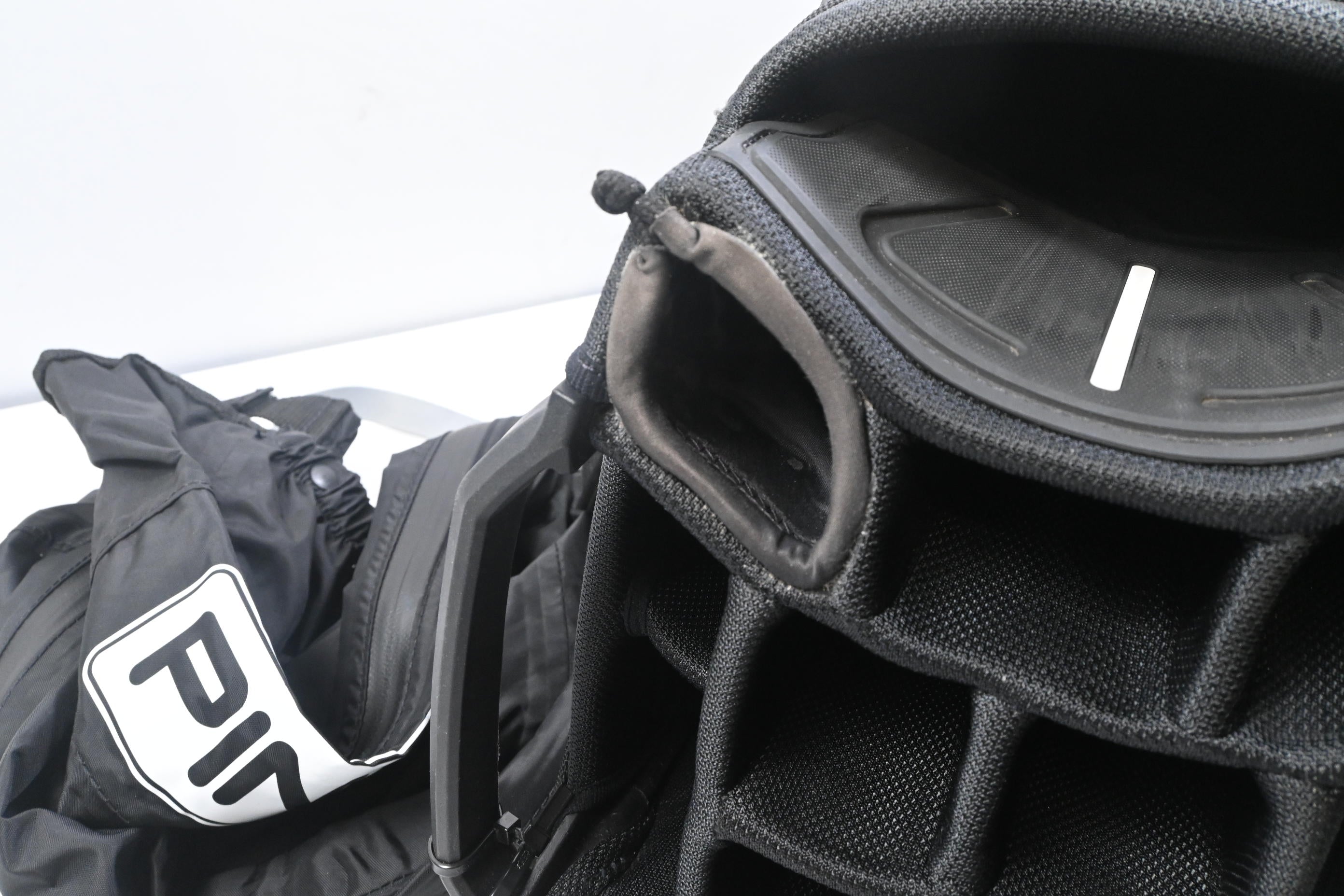 Ping Pioneer Monsoon Cart Bag / 15-Way Divider / Black, Grey