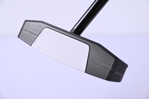 Odyssey Square 2 Square Tri-Hot #7 Putter / 34 Inch
