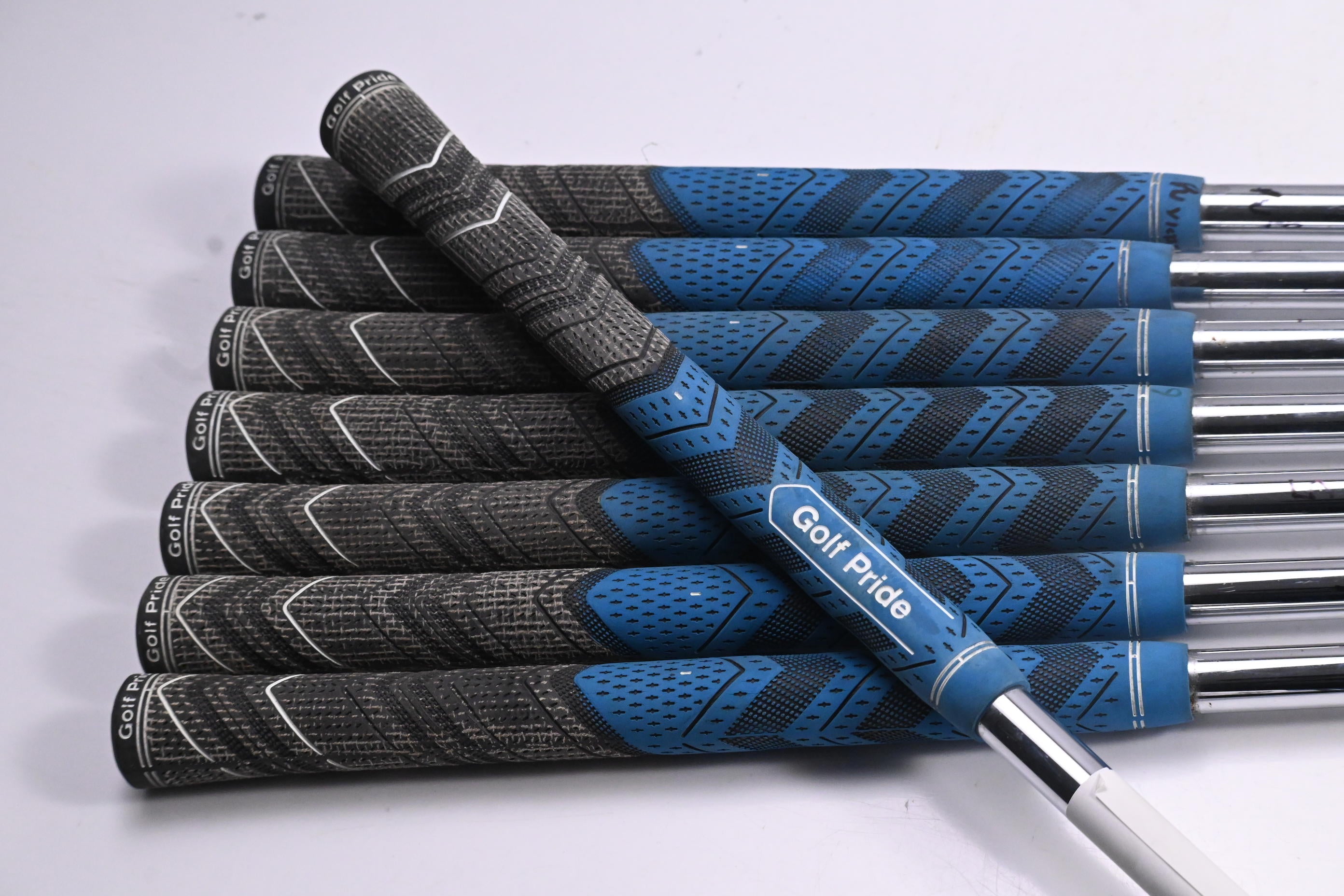 Project X Precision Iron Shafts / Regular Plus Flex / Set Of 8 / .355" Tip