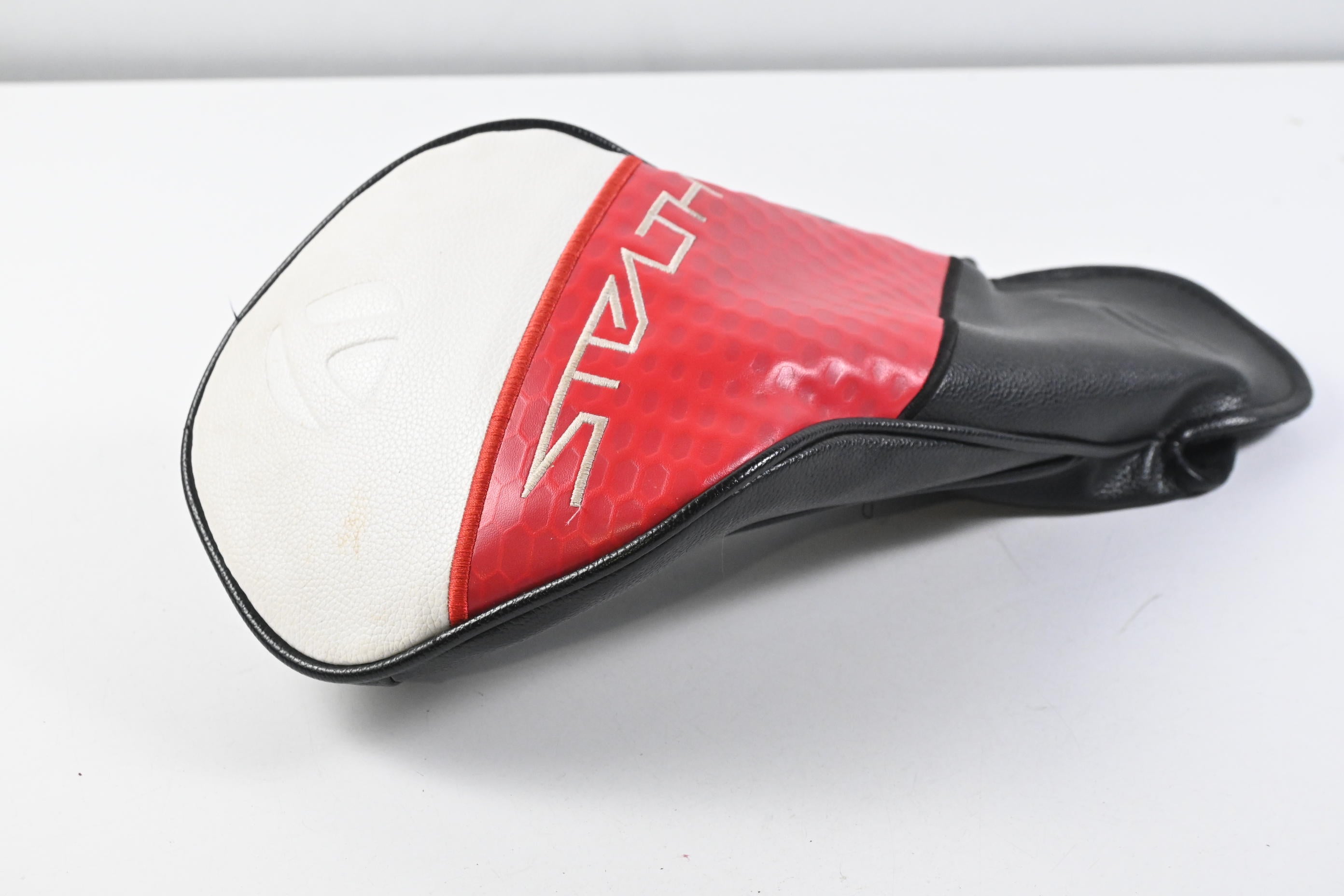 Taylormade Stealth 2 Plus Driver / 10.5 Degree / Stiff Flex Fujikura Ventus TR Red 5
