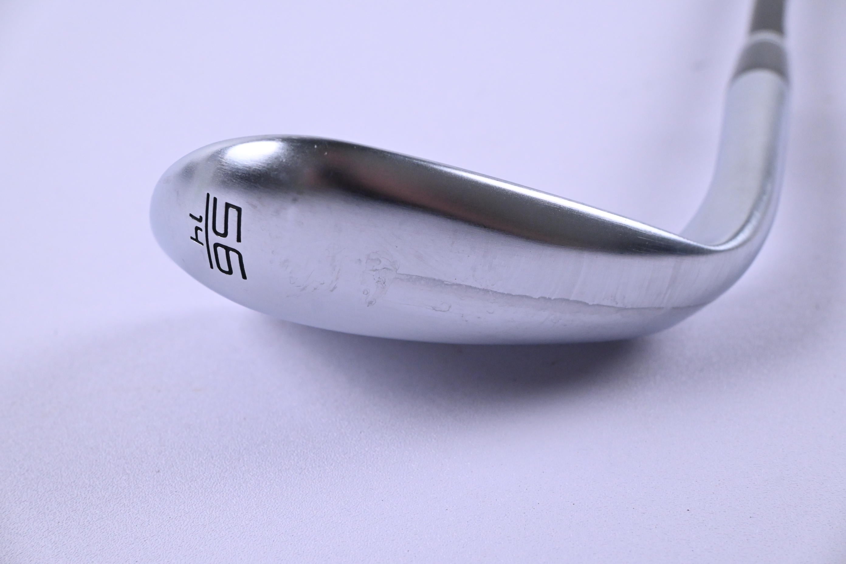 Cleveland CBX 4 Zipcore Sand Wedge / 56 Degree / Senior Flex UST Recoil ES 760