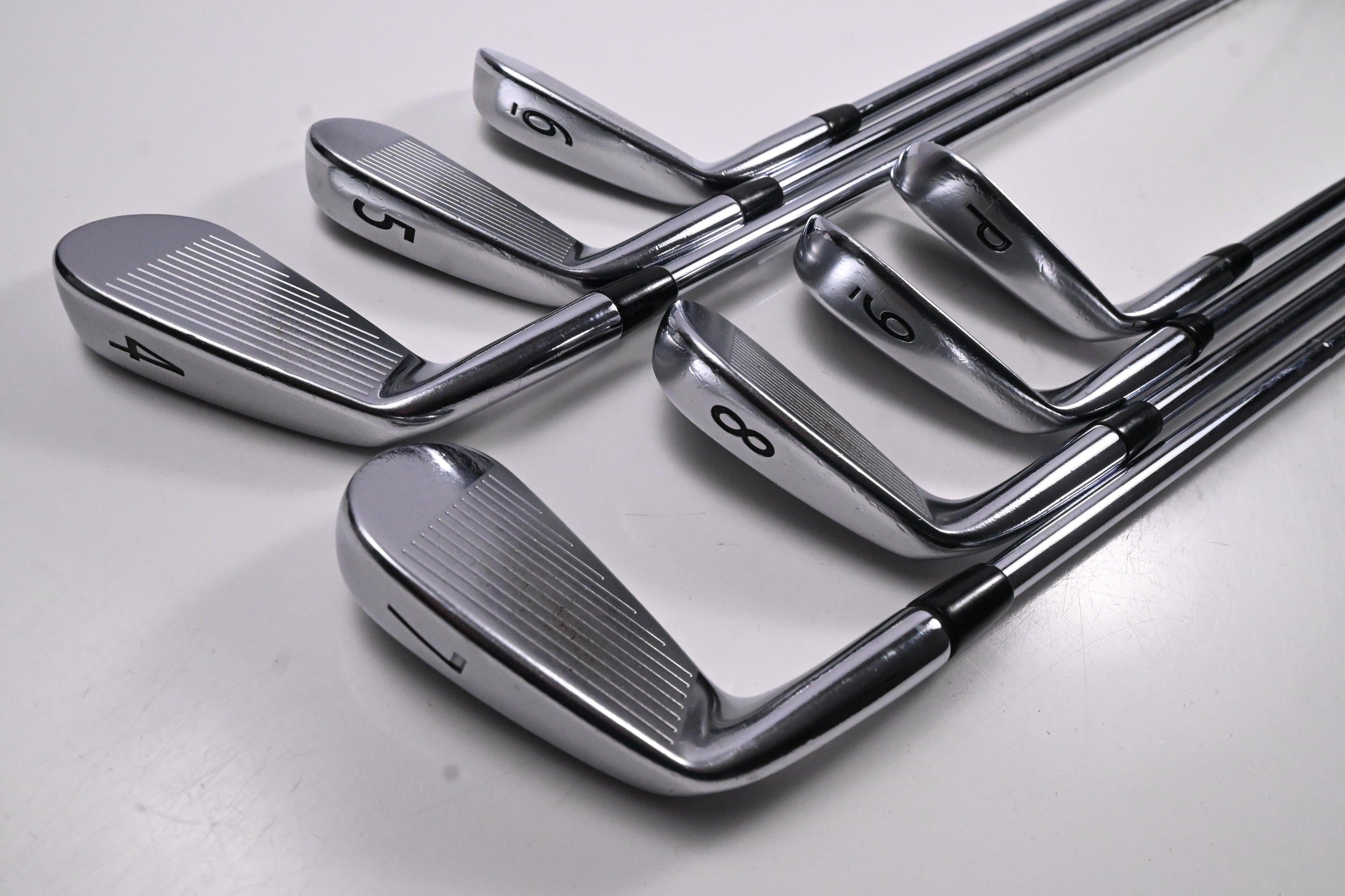 Titleist 710 AP2 Irons / 4-PW / Stiff Flex Dynamic Gold S300 Shafts