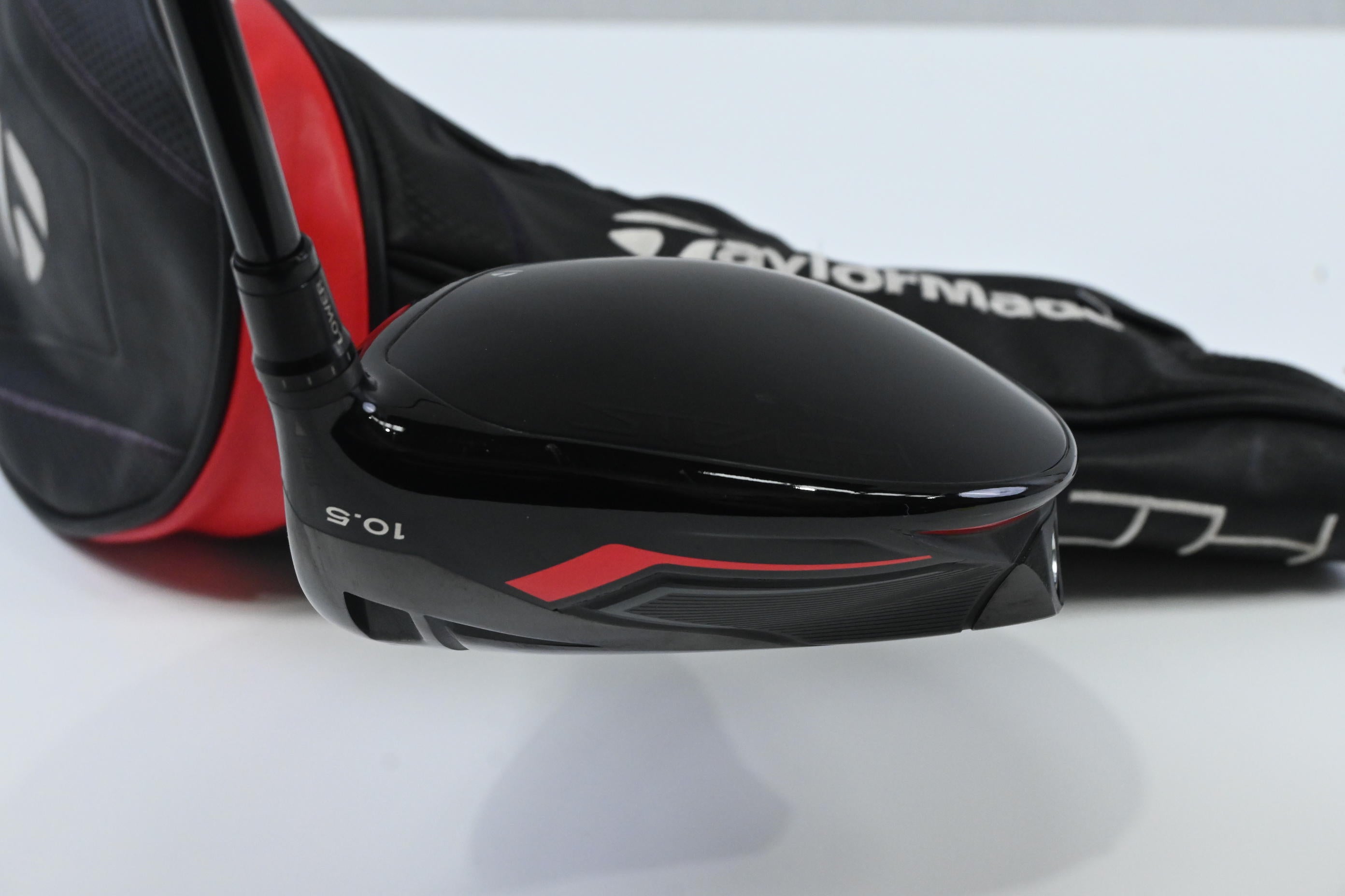 Taylormade Stealth Driver / 10.5 Degree / Senior Flex Fujikura Air Speeder 45