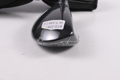 Wilson DYNAPWR 2025 #4 Hybrid / 22 Degree / Senior Flex Denali Red 60 Shaft
