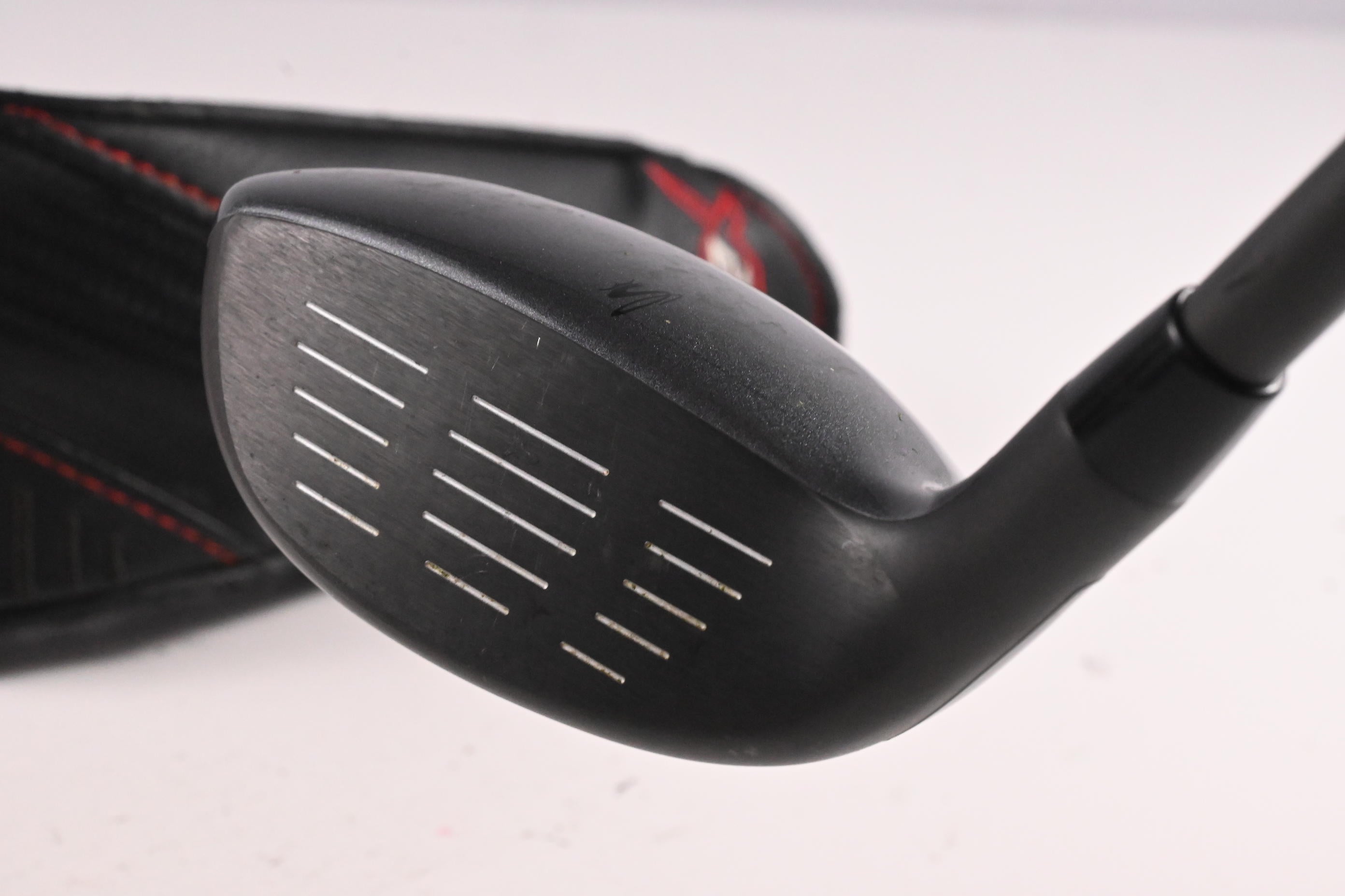 Cobra Air-X #6 Hybrid / 28 Degree / Regular Flex Cobra Ultralite 50 Shaft