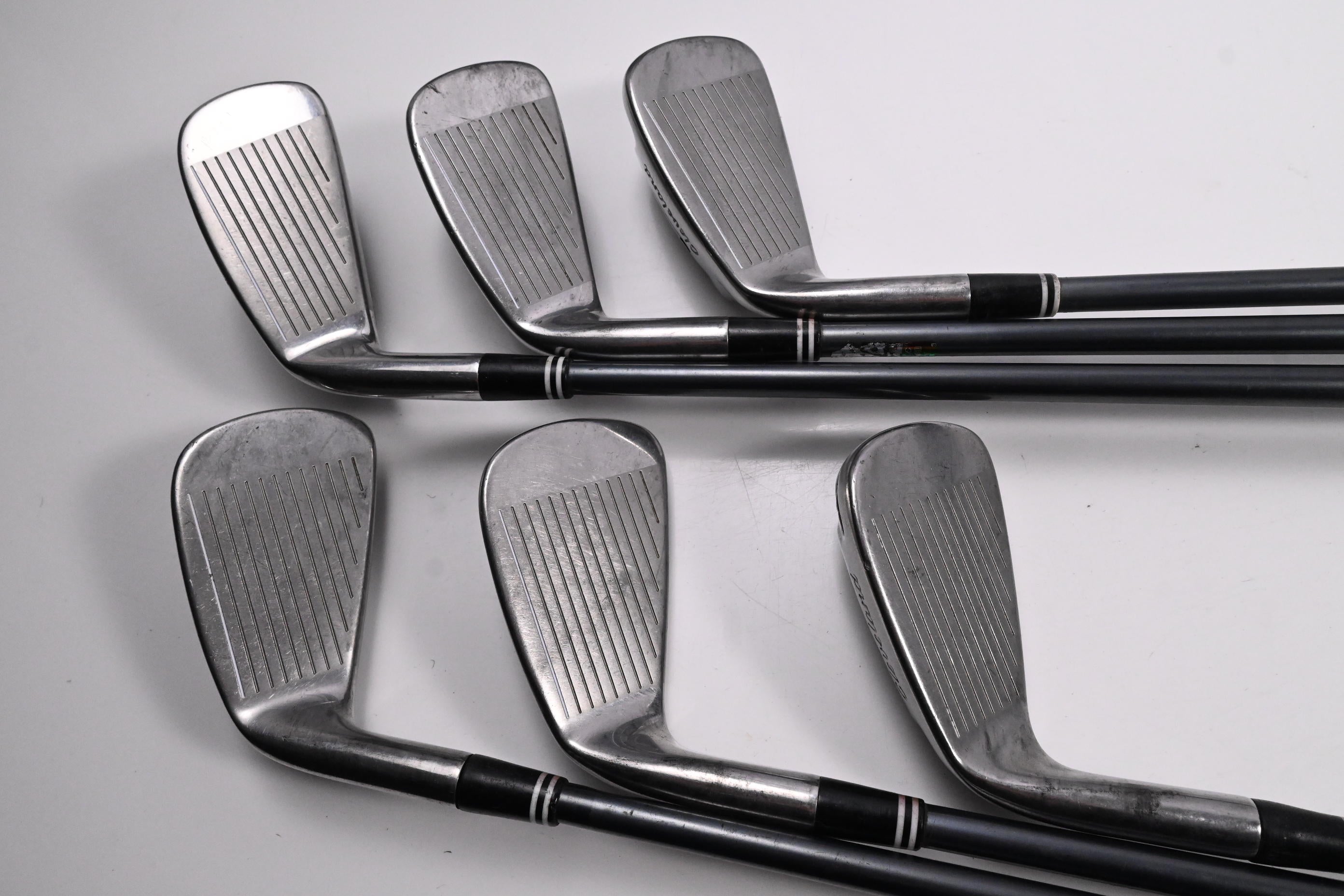 Cleveland HB Irons / 6-PW / Regular Flex Ultralite 65 Shaft
