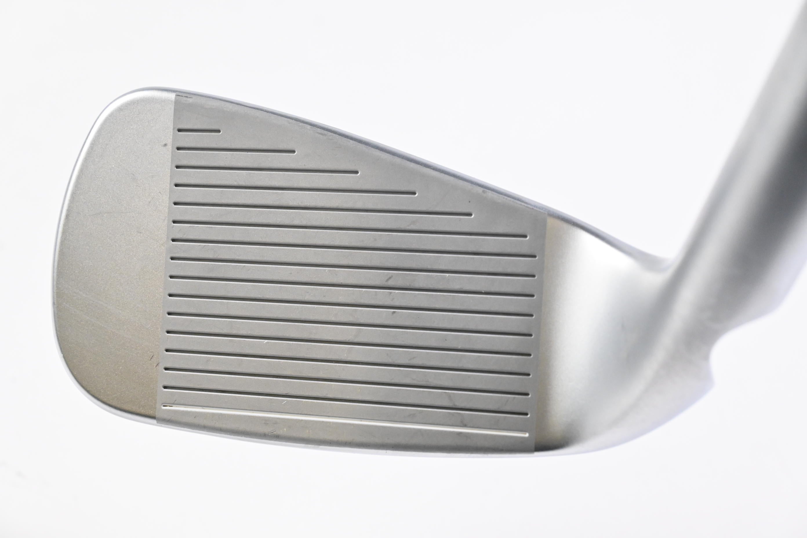Ping ChipR / 38.5 Degree / Black Dot / Regular Flex Ping Alta CB Slate AWT Shaft