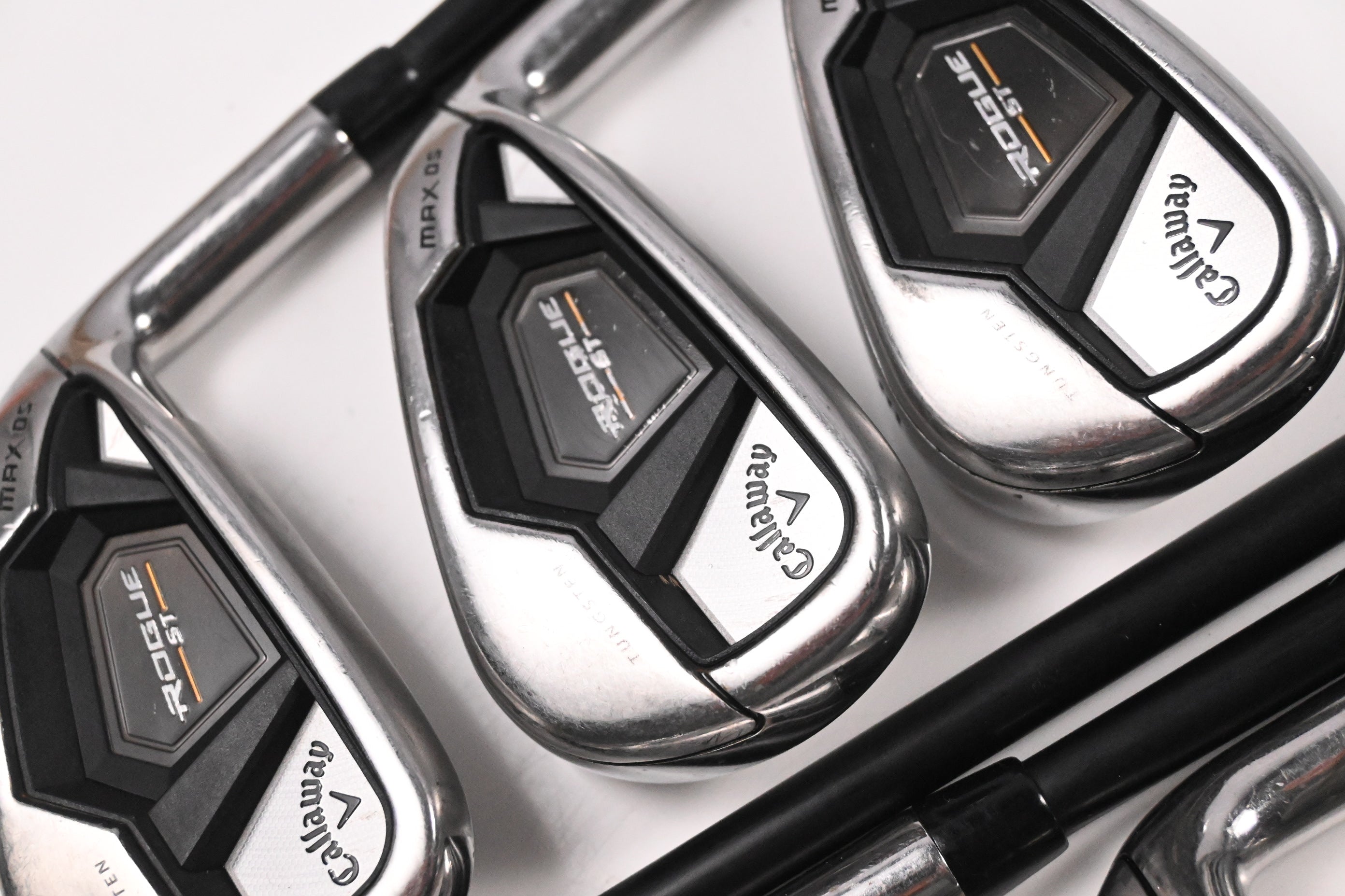 Ladies Callaway Rogue ST Max OS Lite Irons / 6-PW+GW+SW / Ladies Flex Cypher 40