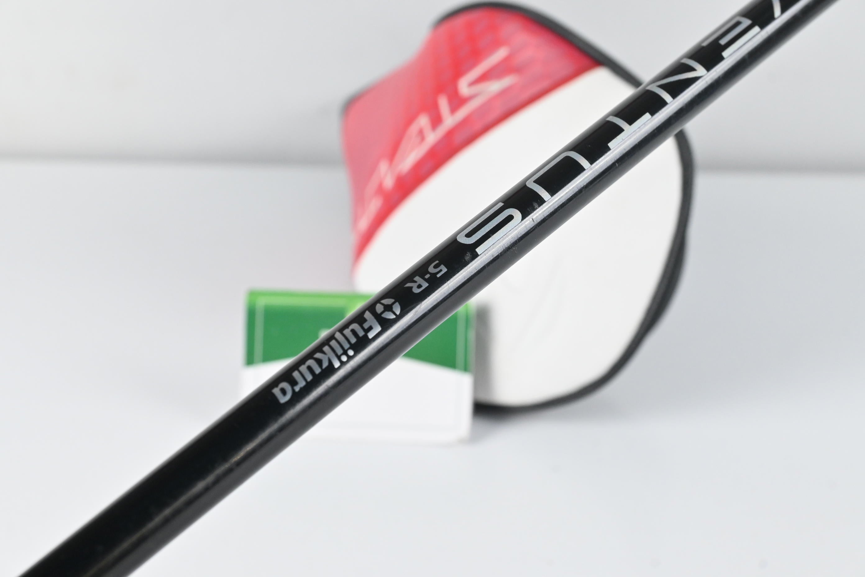 Left Hand Taylormade Stealth 2 Driver / 9 Degree / Regular Flex Fujikura Ventus