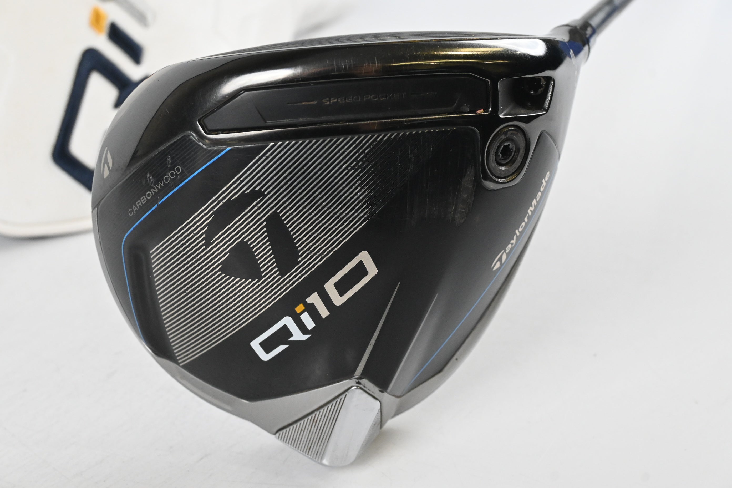 Taylormade Qi10 Driver / 10.5 Degree / Stiff Flex Kai'li Dark Waves Blue CB 60