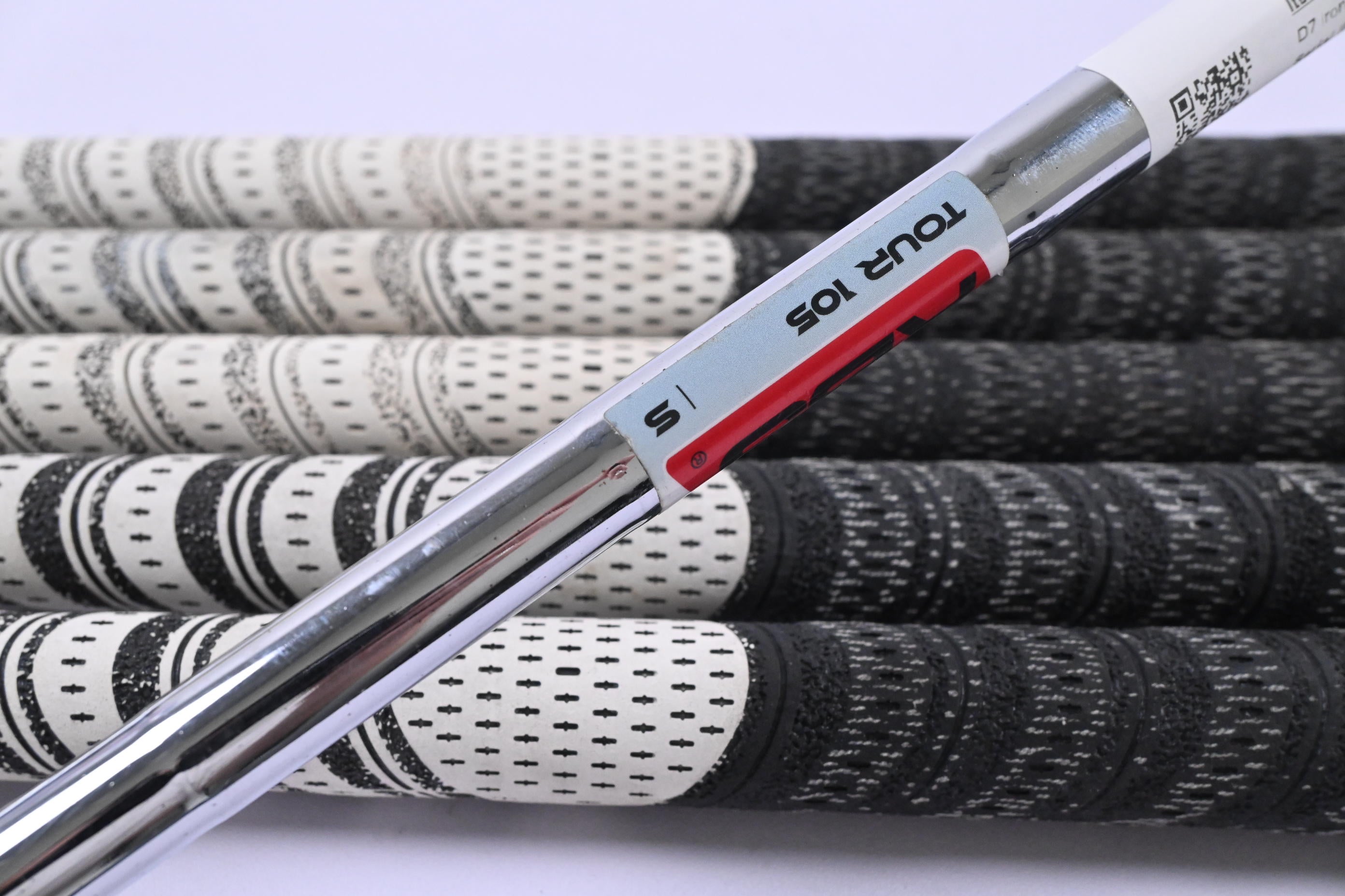 Wilson D7 Irons / 5-PW / Stiff Flex KBS Tour 105 Shafts