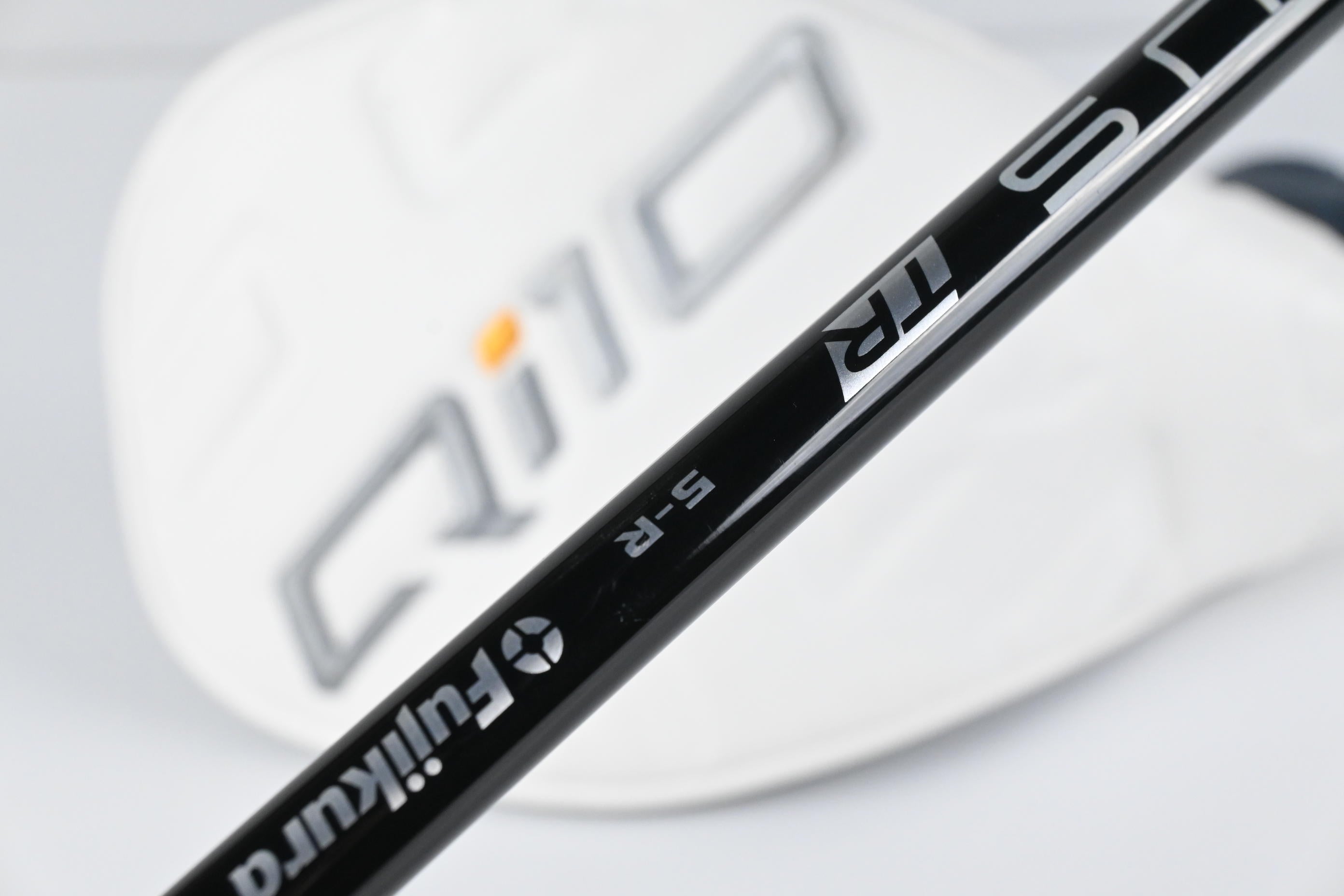 Taylormade Qi10 Driver / 10.5 Degree / Regular Flex Fujikura Ventus TR Blue 5