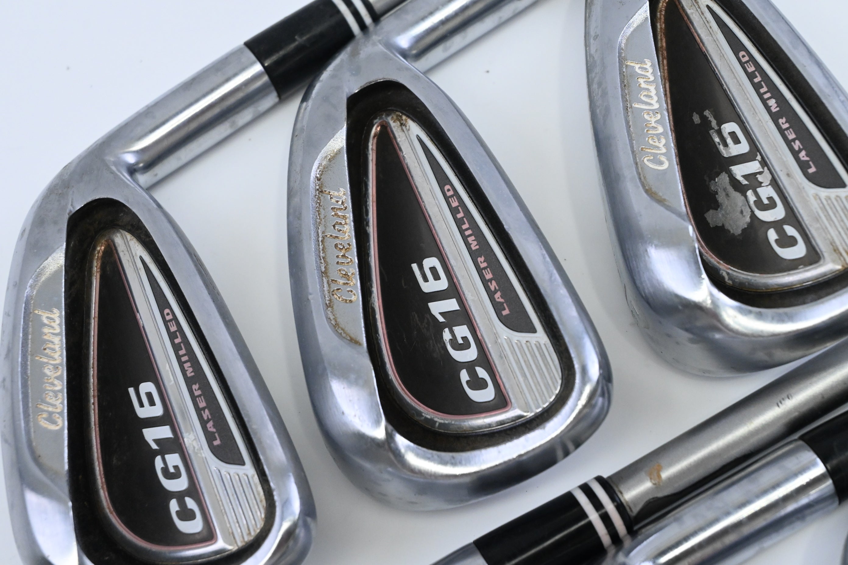 Ladies Cleveland CG16 Chrome Irons / 5-PW / Ladies Cleveland 50 Shafts