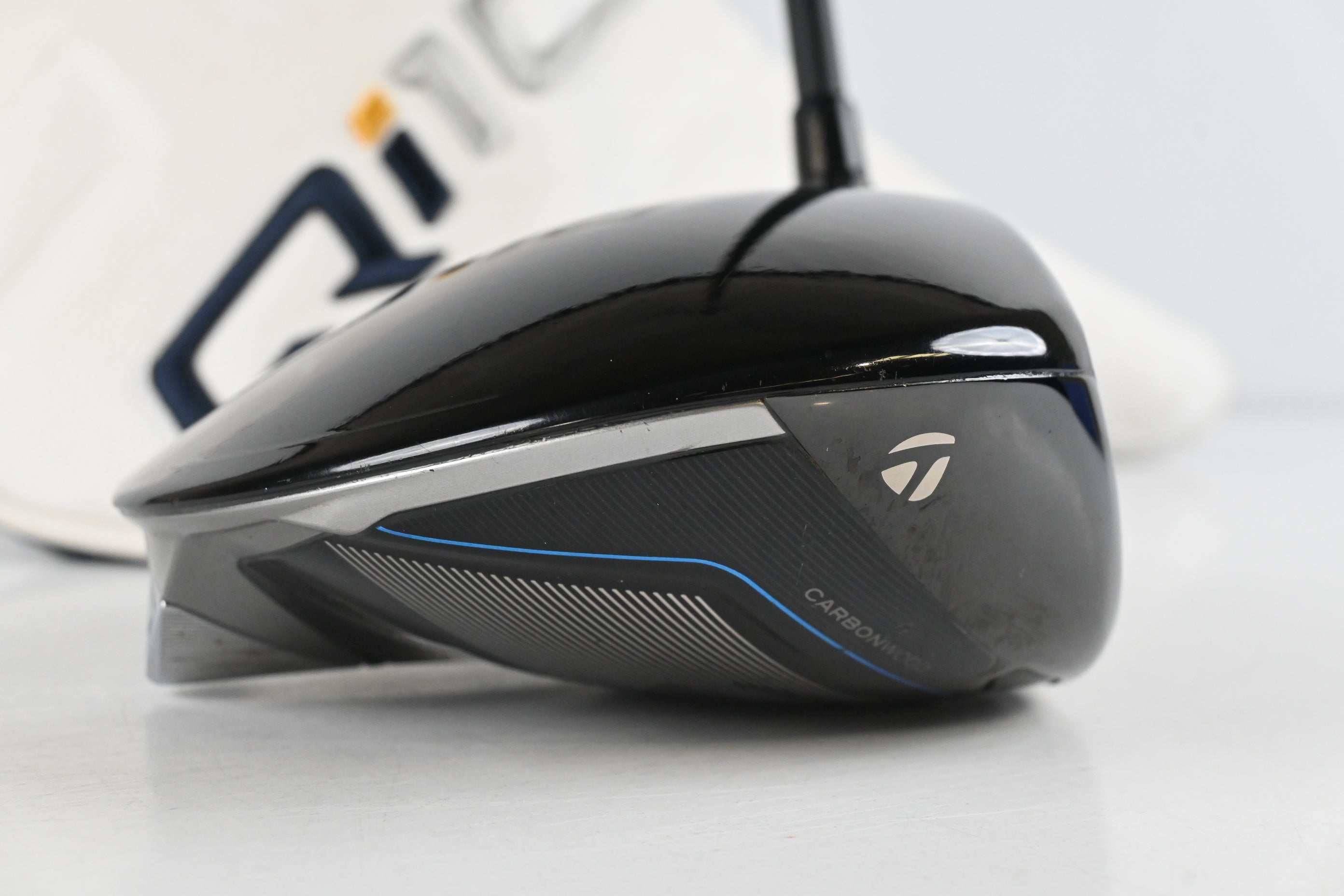 Taylormade Qi10 Driver / 10.5 Degree / Stiff Flex Kai'li Dark Waves Blue CB 60