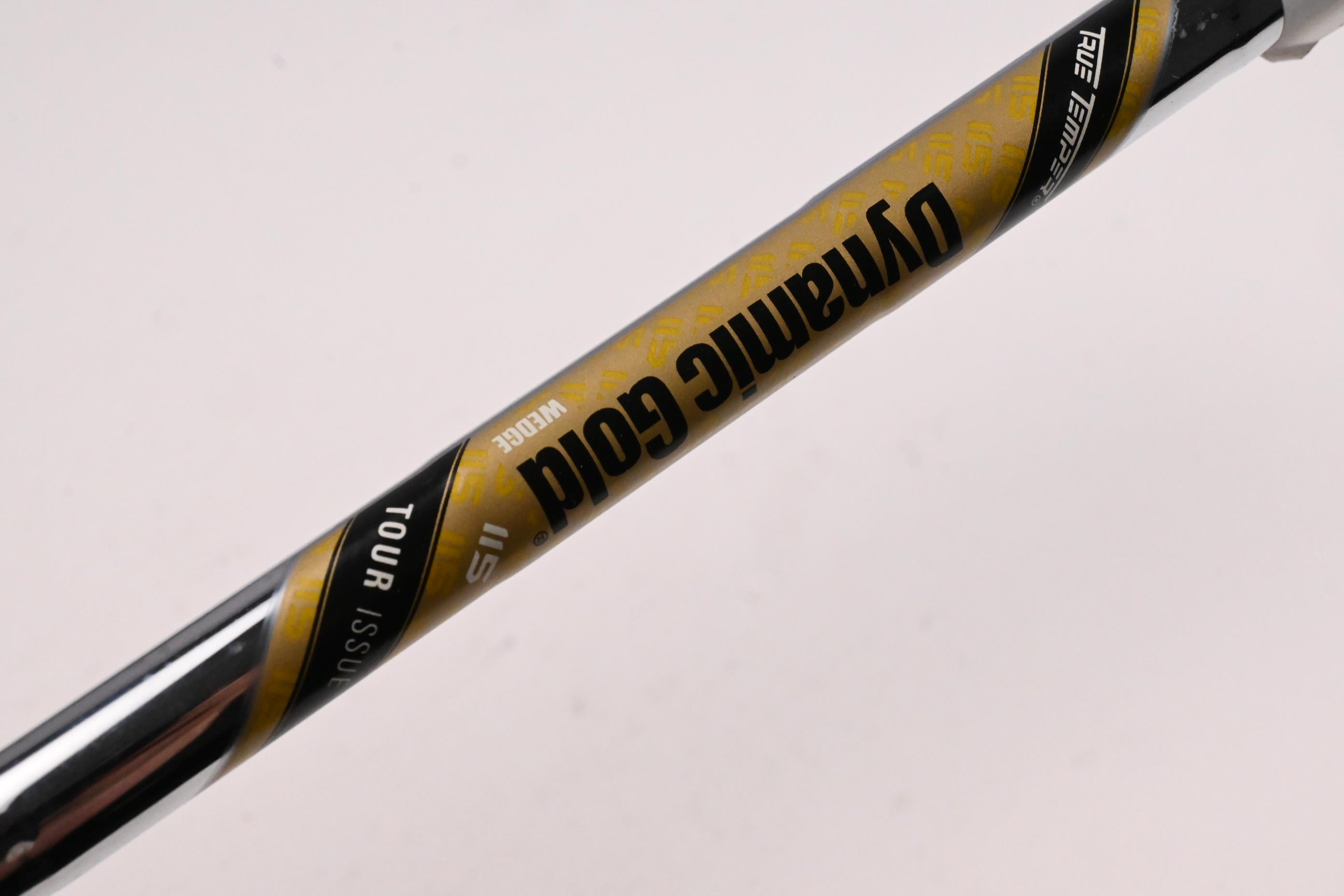 Taylormade Milled Grind 5 Gap Wedge / 52 Degree / Wedge Flex Dynamic Gold 115
