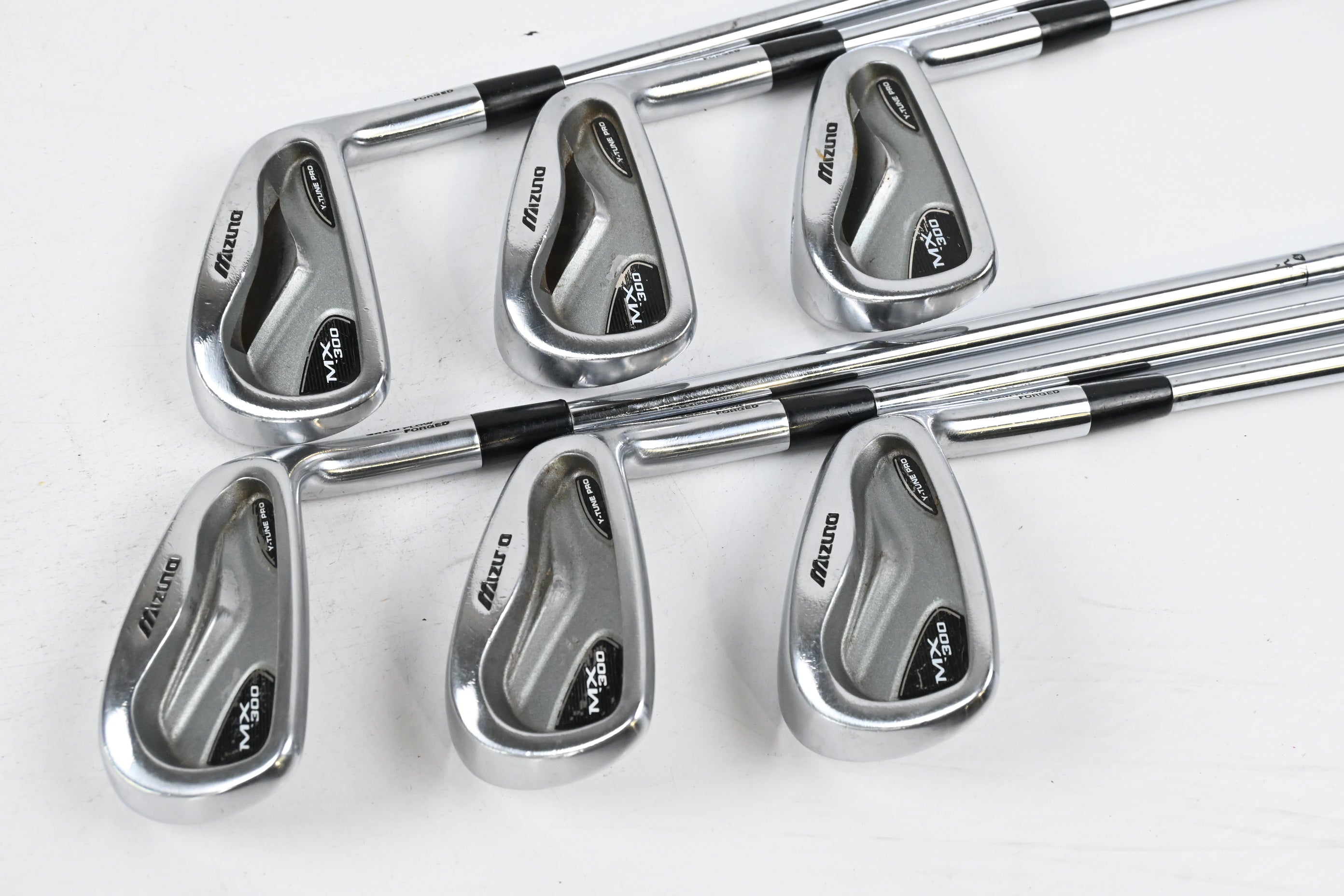Mizuno MX-300 Irons / 5-PW / Stiff Flex Dynalite Gold XP S300 Shafts