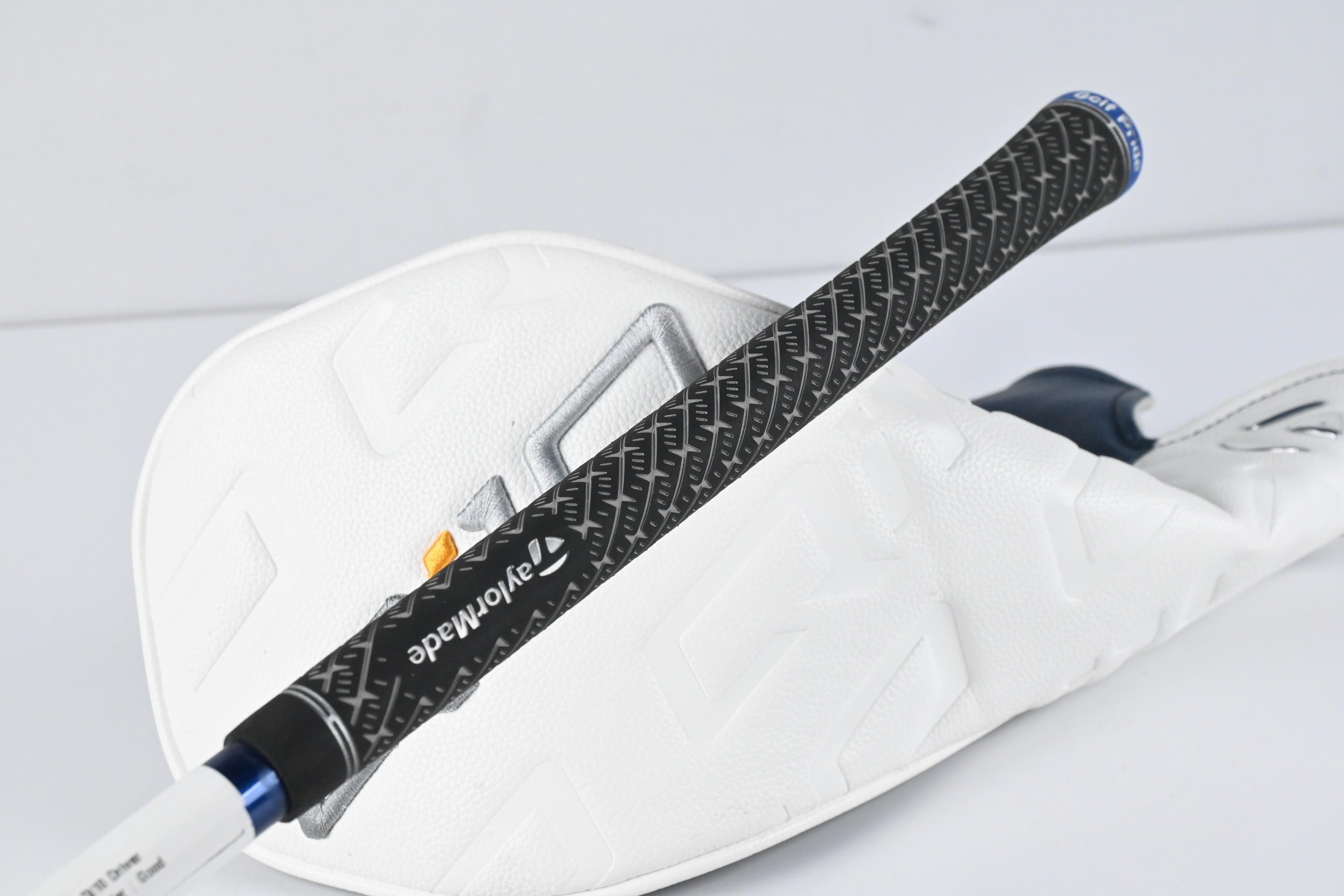 Taylormade Qi10 Driver / 10.5 Degree / Regular Flex Fujikura Ventus TR Blue 5