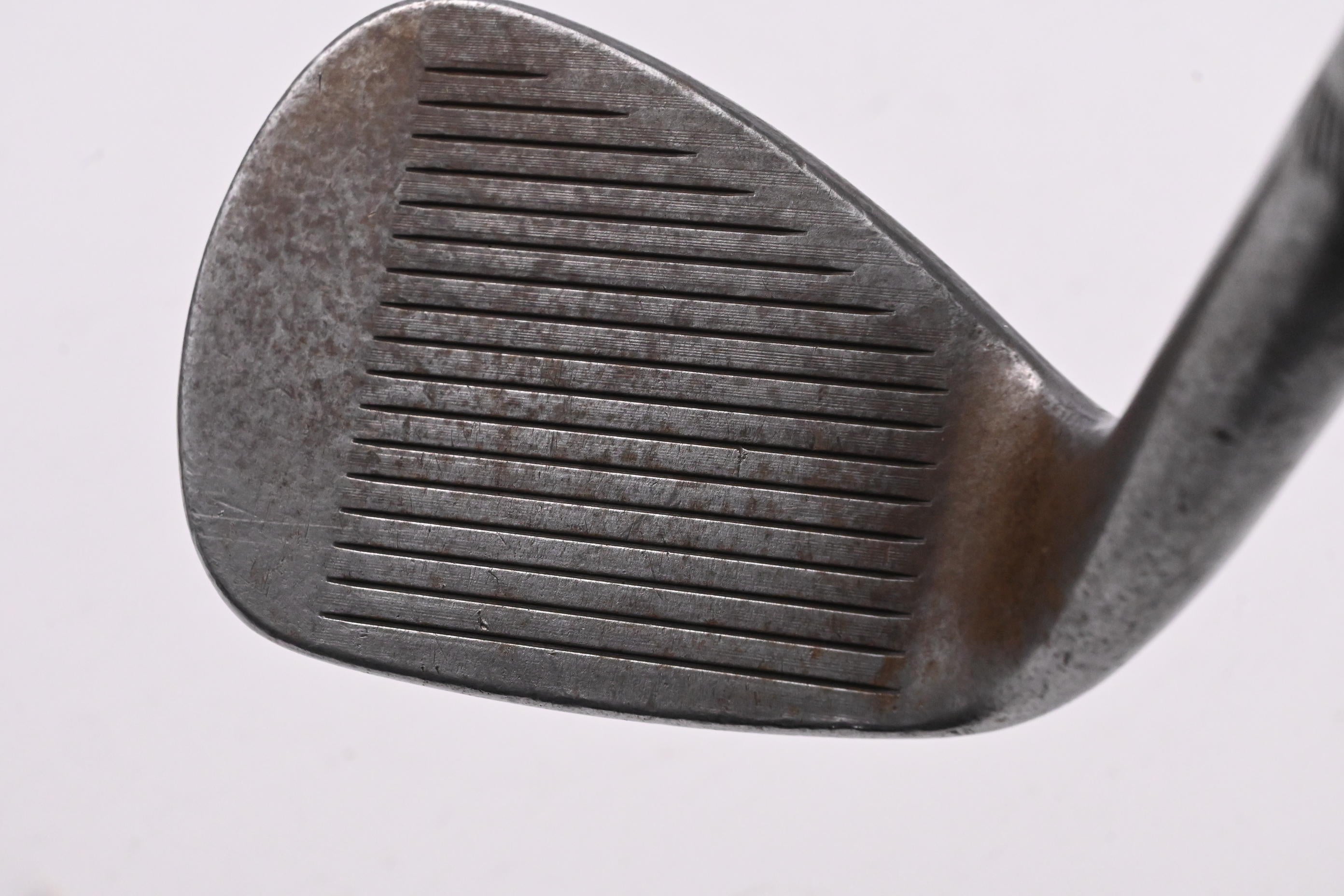 Titleist Vokey SM10 Sand Wedge / 54 Degree / Wedge Flex Titleist Vokey Shaft