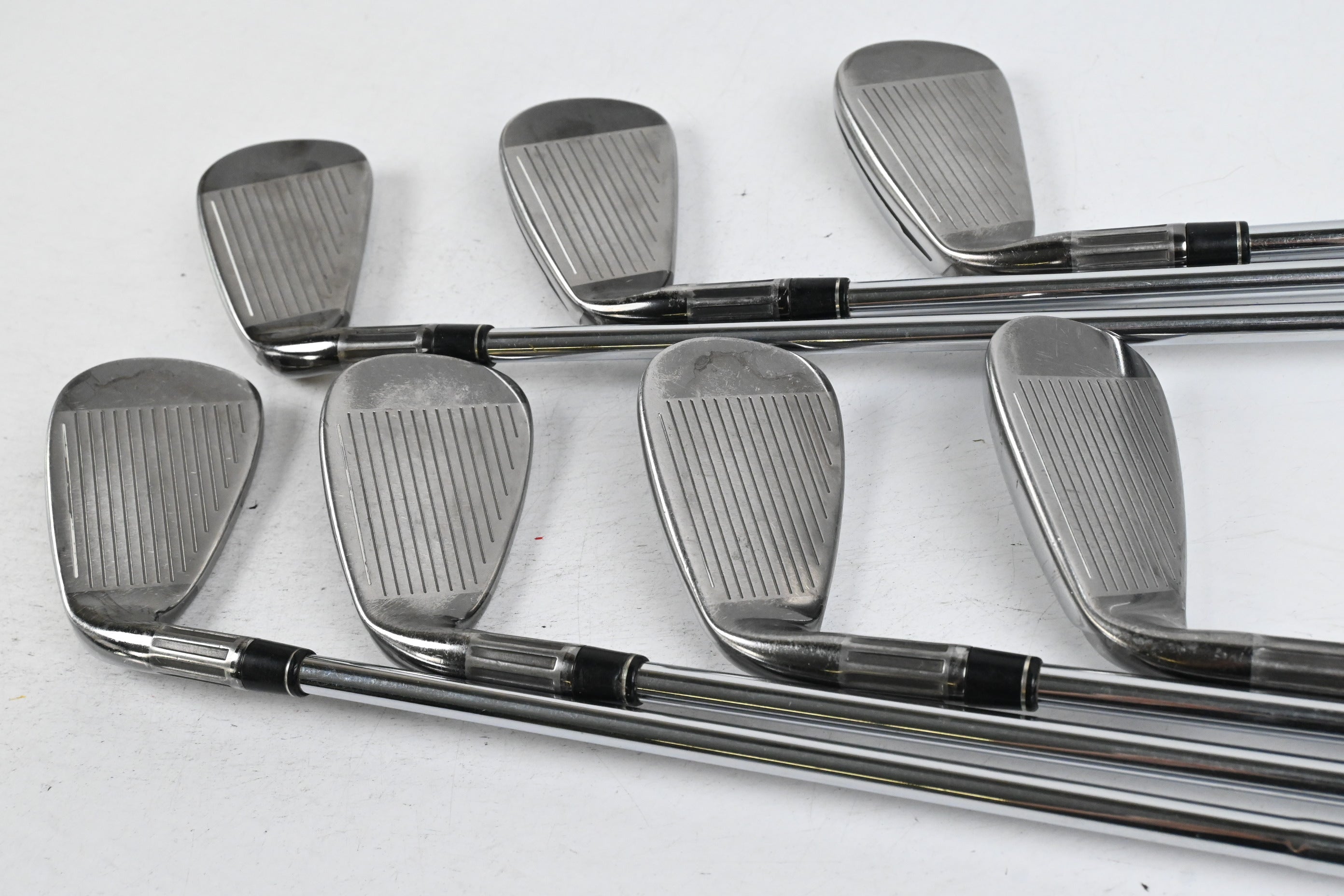 Taylormade M2 2016 Irons / 5-PW+GW / Regular Flex Taylormade REAX 88 Shafts