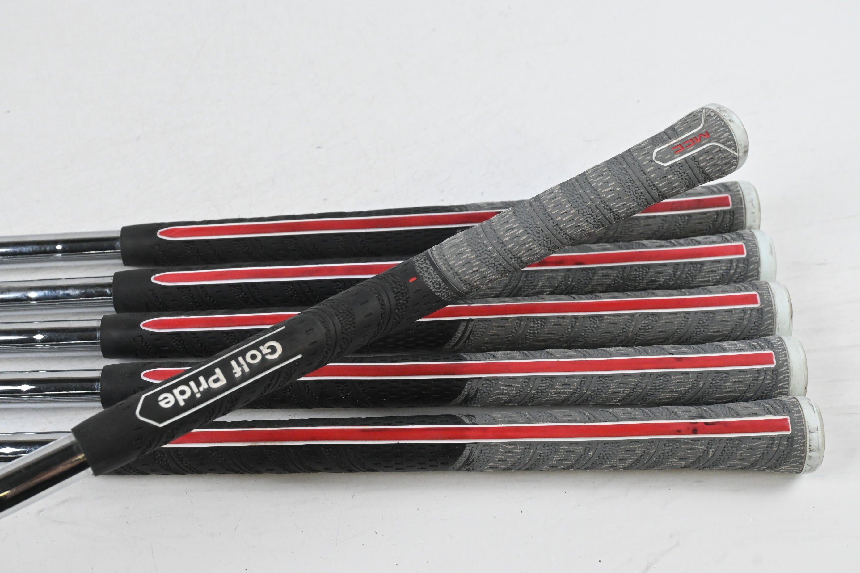 Taylormade SIM2 Max OS Irons / 5-PW / Regular Flex N.S.Pro 950GH Neo Shafts