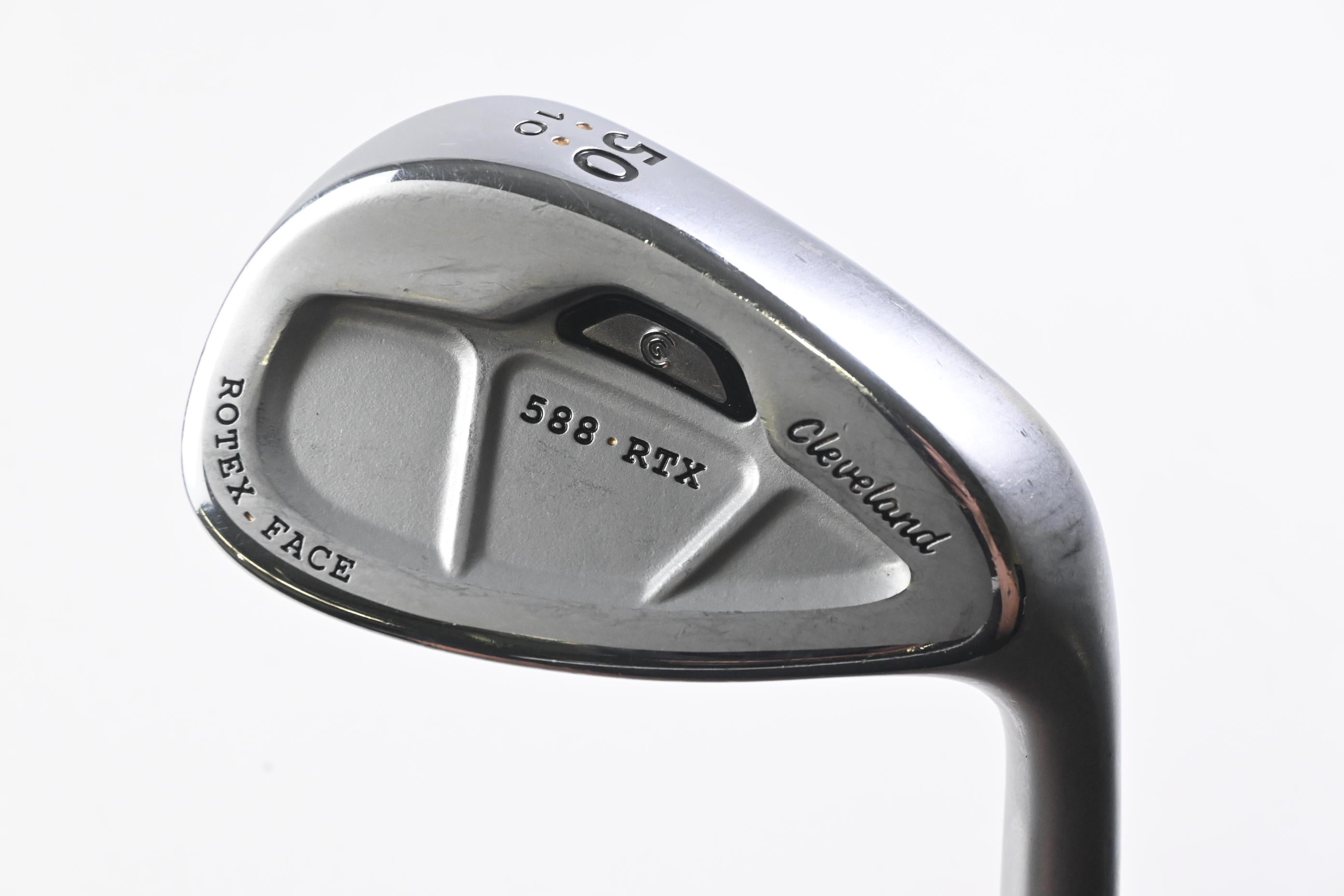 Cleveland 588 RTX Gap Wedge / 50 Degree / Wedge Flex Dynamic Gold Shaft