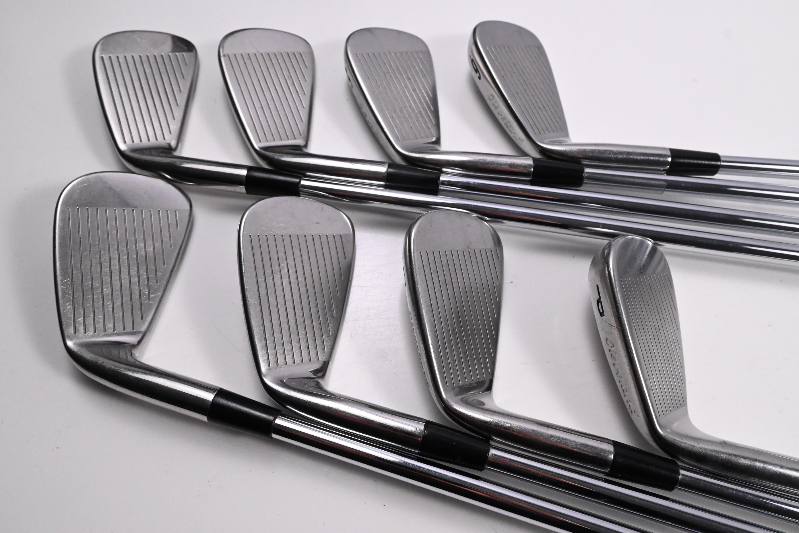 Cleveland CG Red Irons / 3-PW / Regular Flex Dynamic Gold R300 Shafts