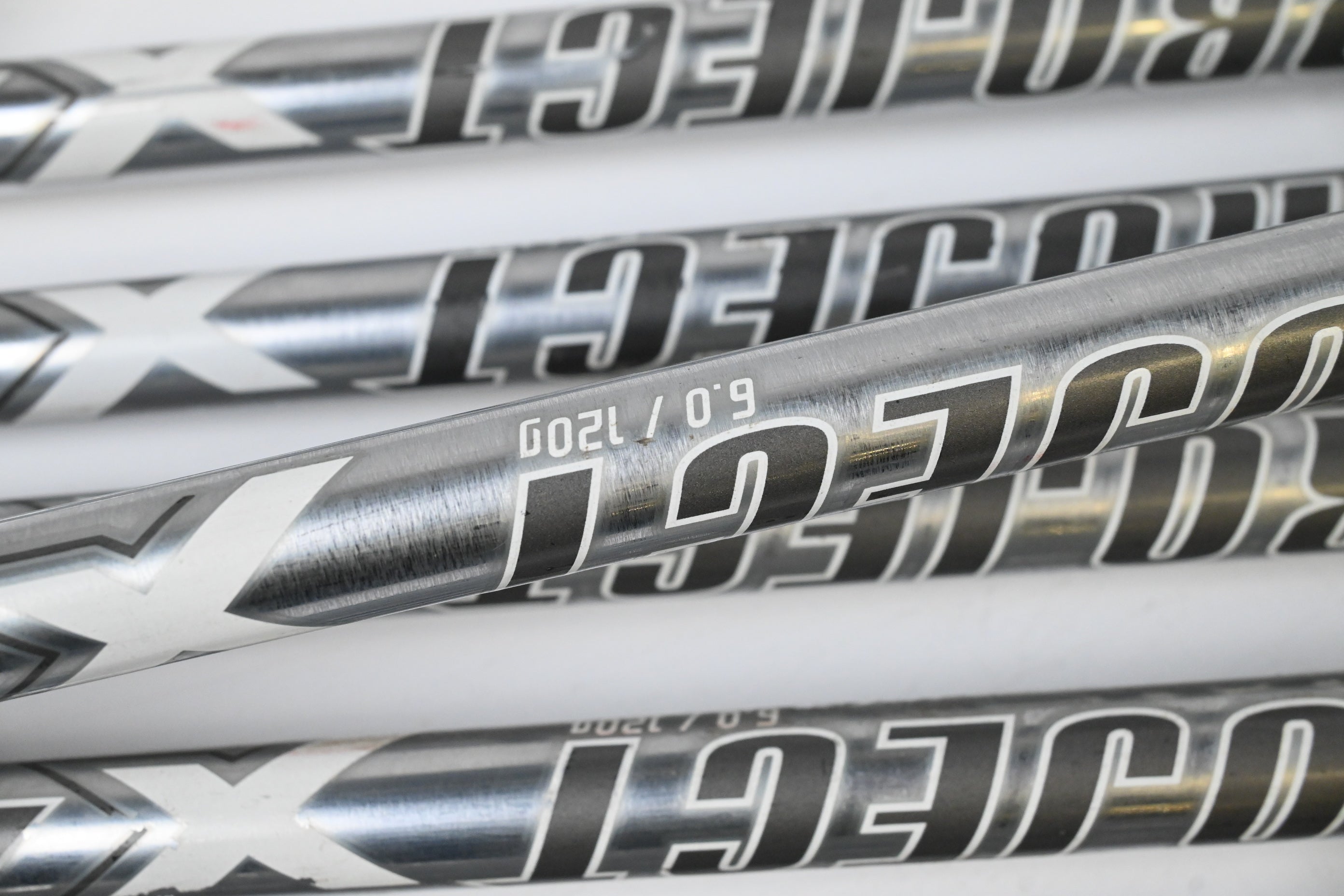 Mizuno Pro 221 Irons / 5-PW / Stiff Flex Project X LS 120 Shafts