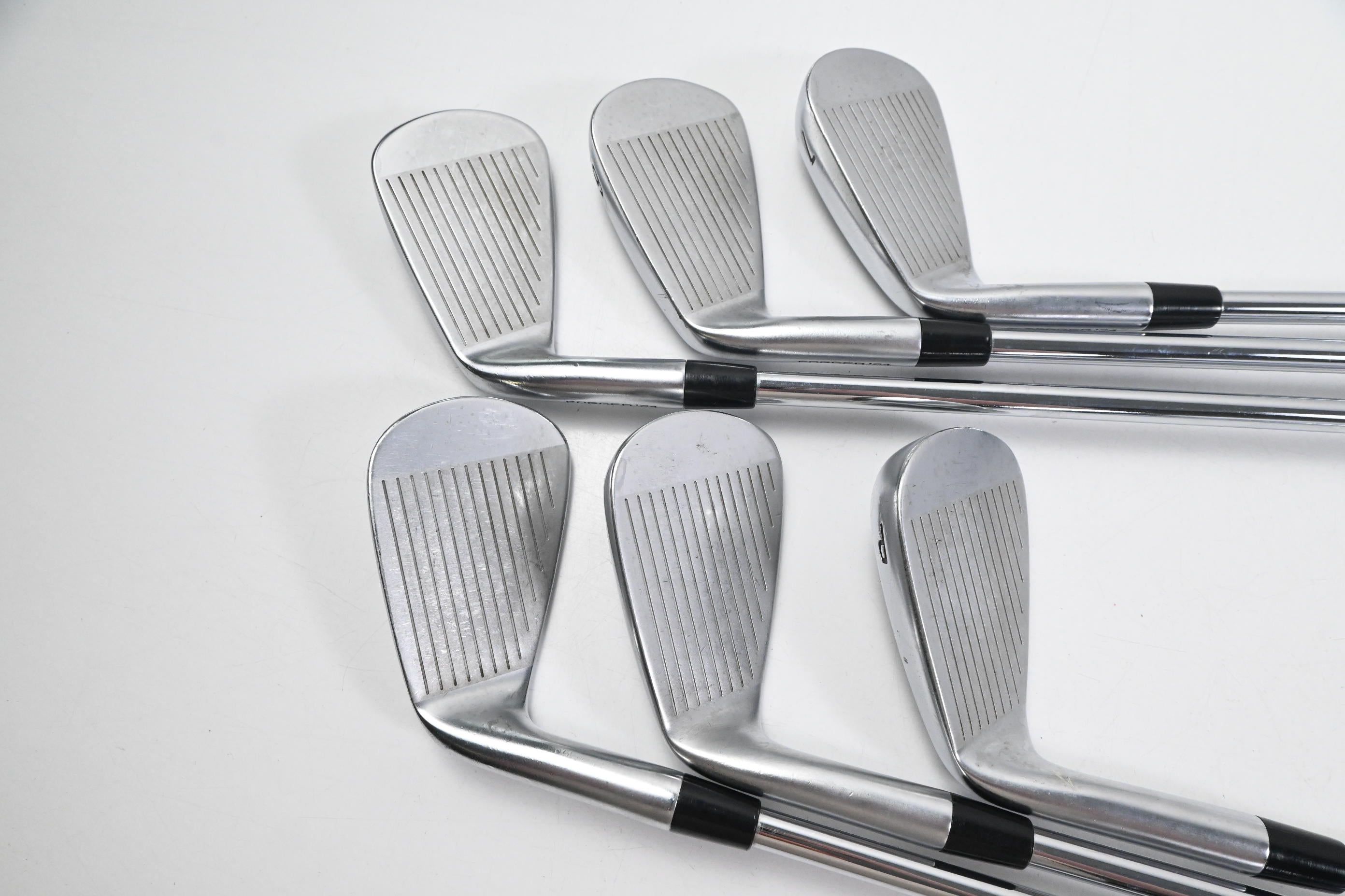Callaway Apex Pro 24 Irons / 5-PW / Regular Flex Elevate MPH 115 Shafts