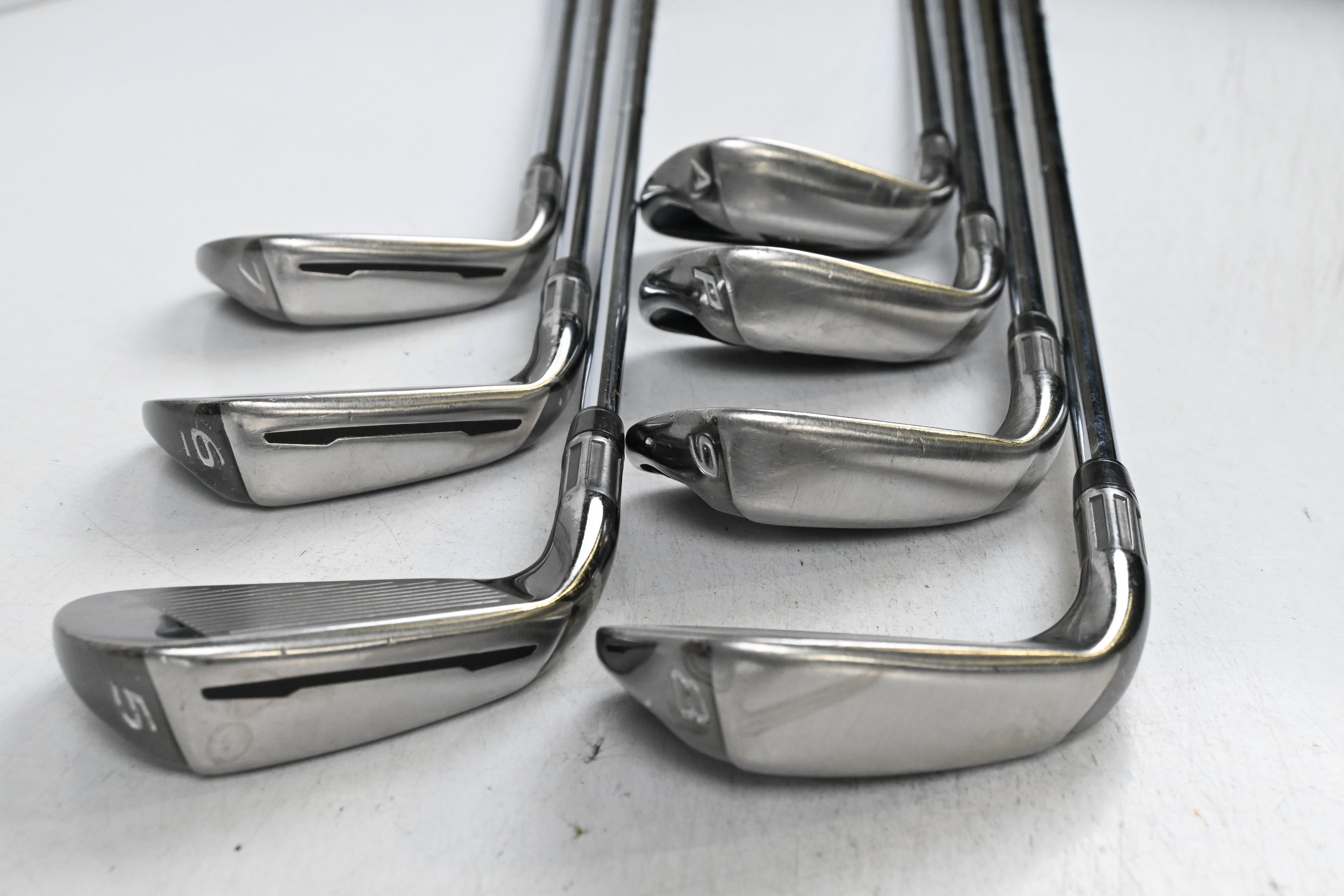 Taylormade M2 2016 Irons / 5-PW+GW / Regular Flex Taylormade REAX 88 Shafts