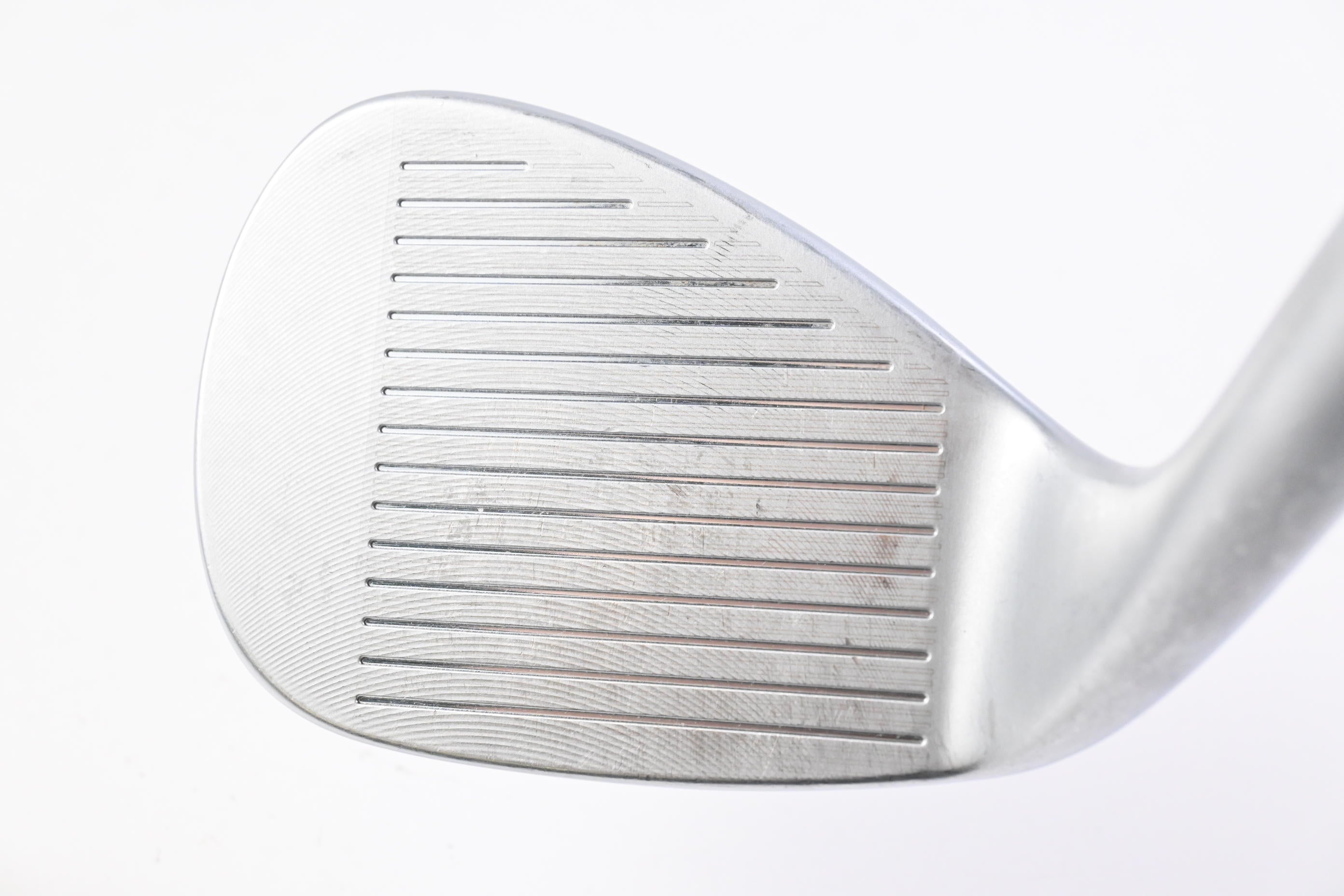 Cleveland 588 RTX Gap Wedge / 50 Degree / Wedge Flex Dynamic Gold Shaft