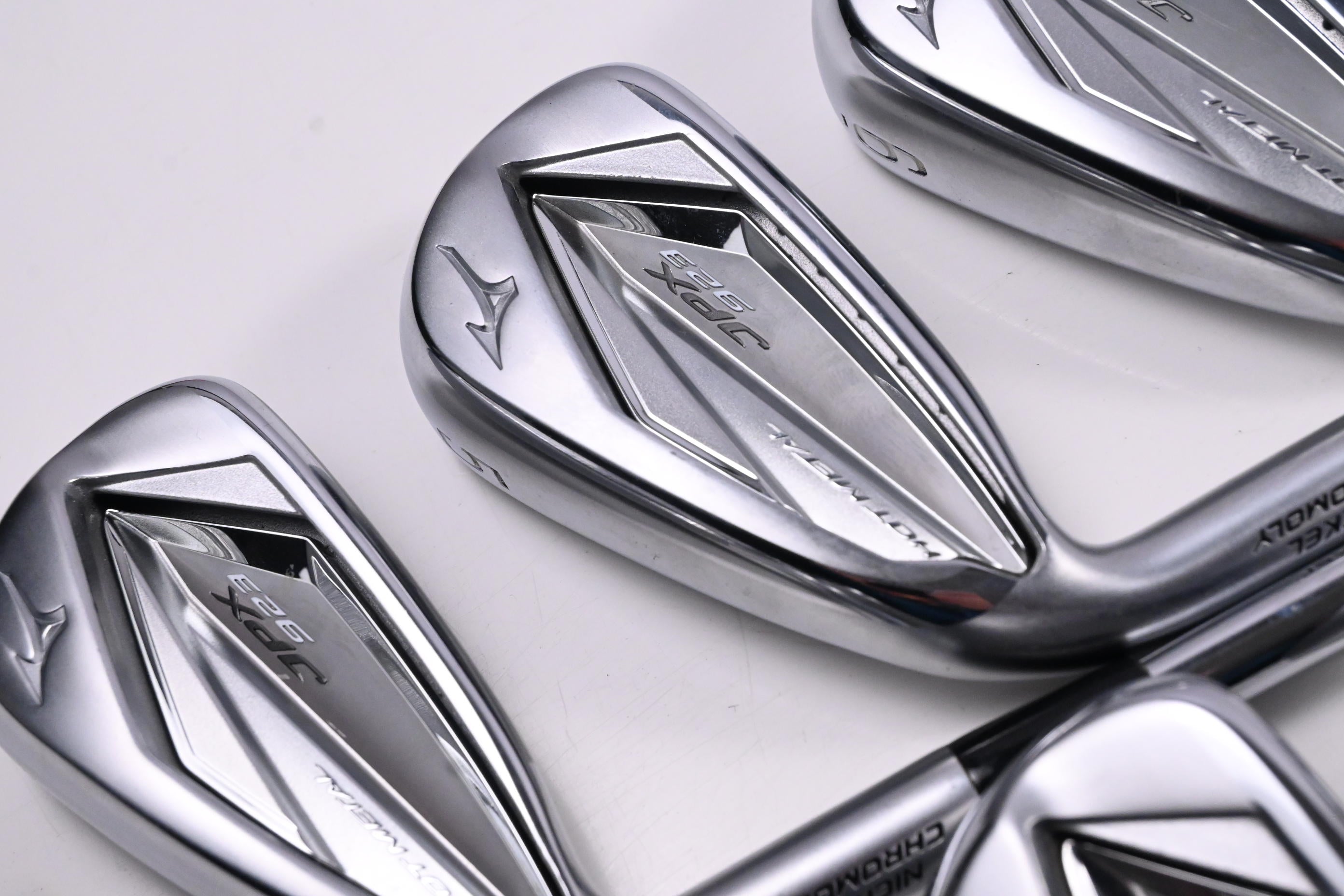 Left Hand Mizuno JPX 923 Hot Metal Irons / 4-PW / Regular Flex N.S.Pro 950GH Neo