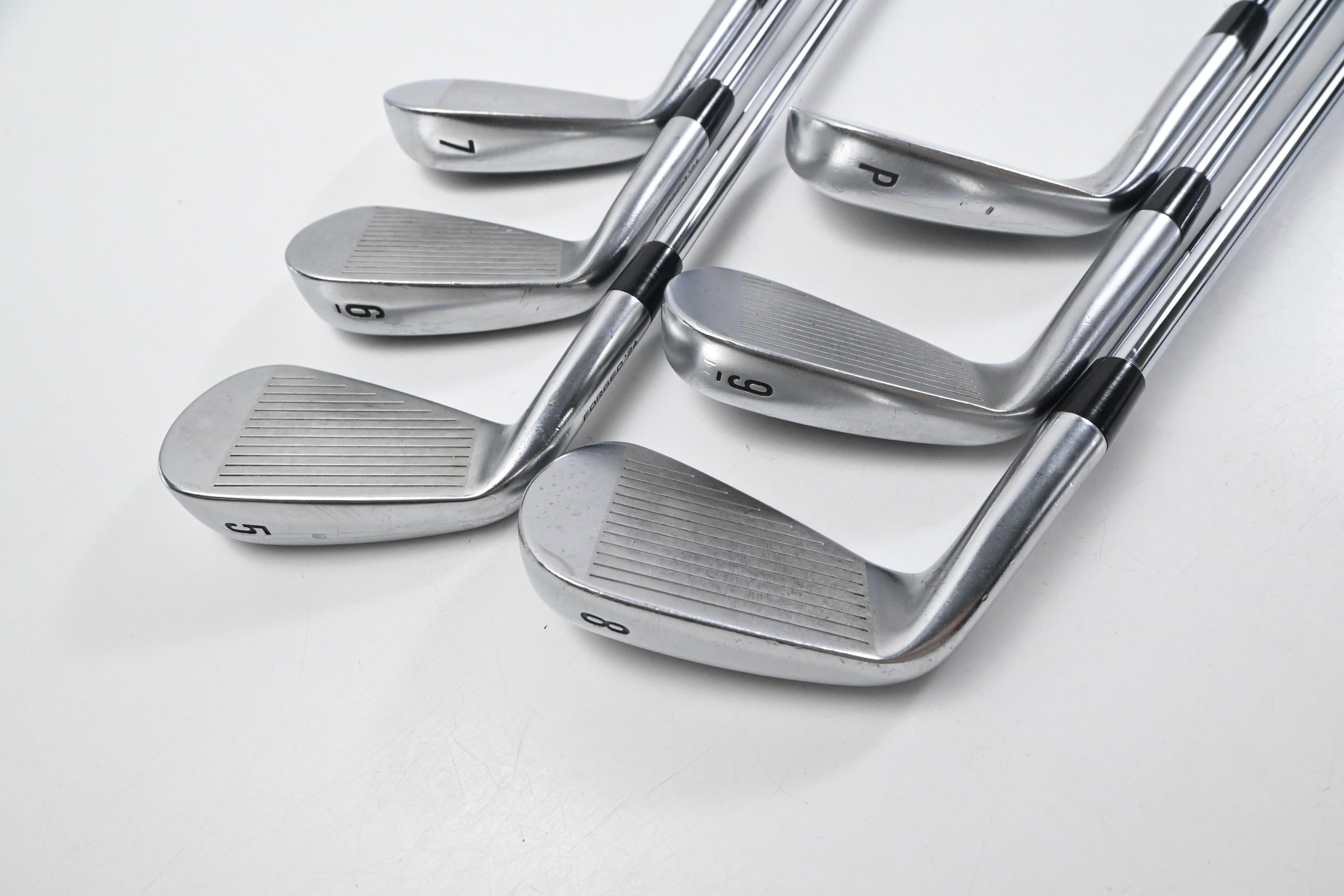 Callaway Apex Pro 24 Irons / 5-PW / Regular Flex Elevate MPH 115 Shafts