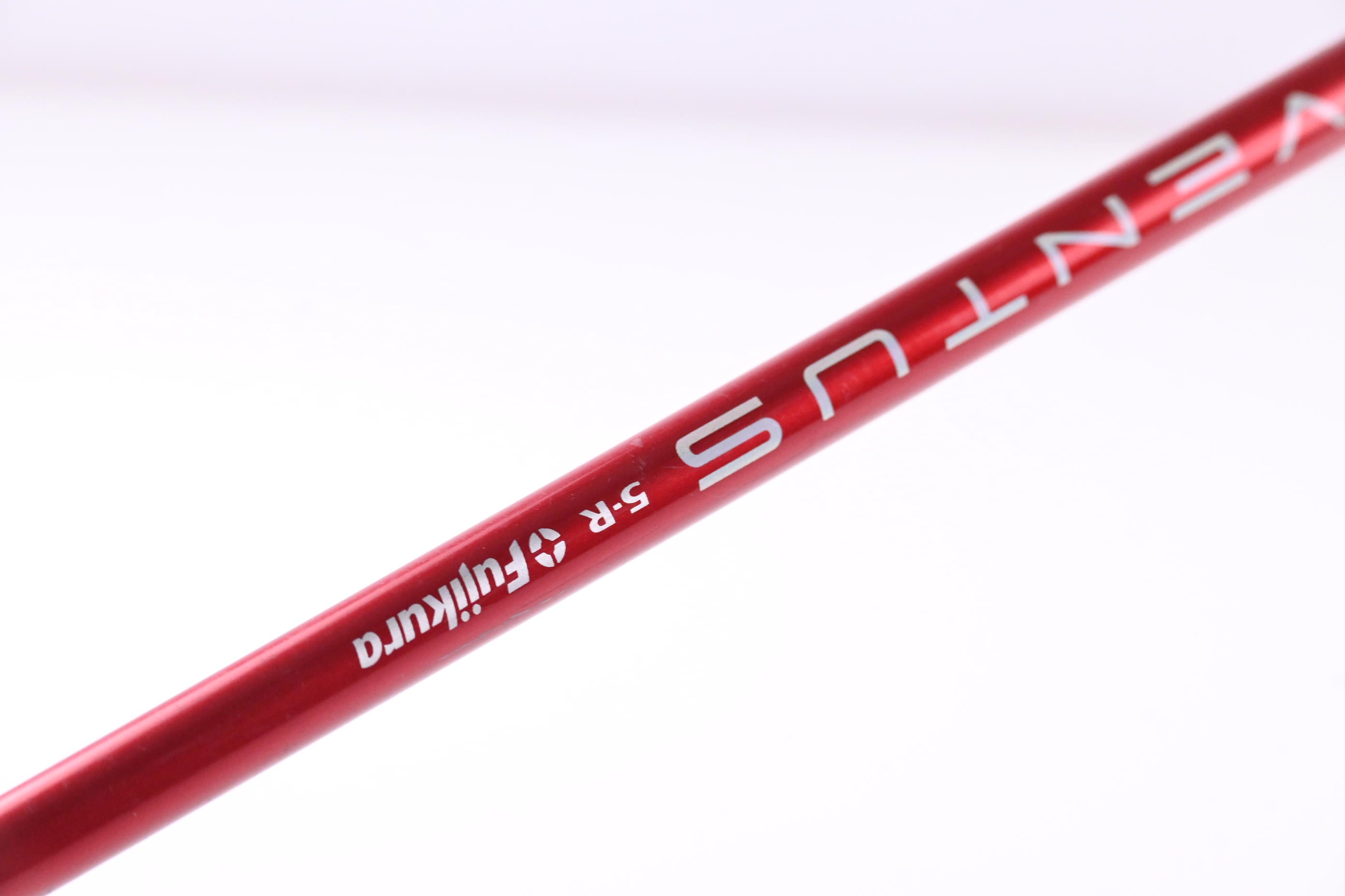 Taylormade SIM Driver / 10.5 Degree / Regular Flex Fujikura Ventus Red 5 Shaft