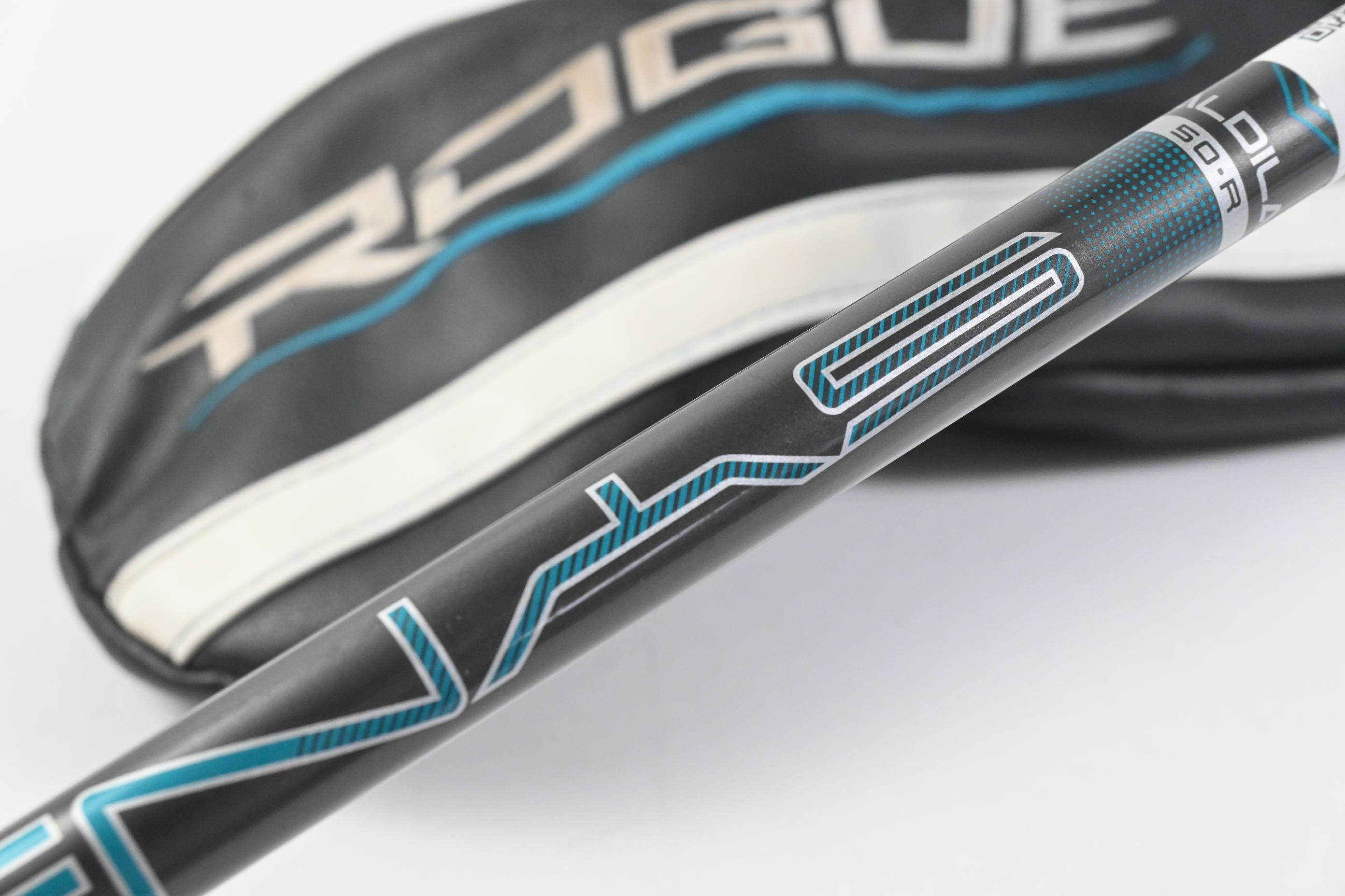 Callaway Rogue Driver / 10.5 Degree / Regular Flex Aldila Synergy 50 Shaft