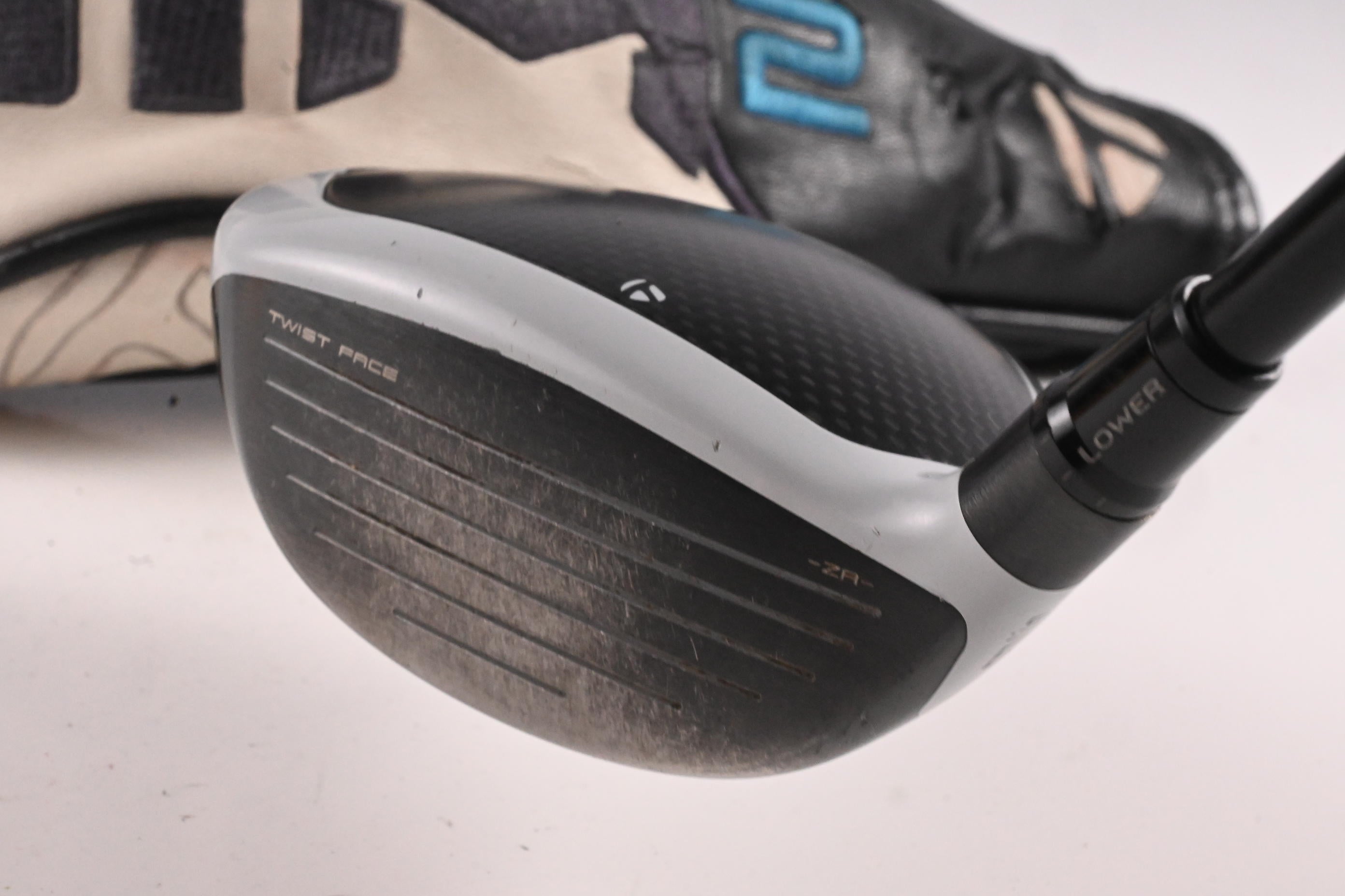 Taylormade SIM2 Ti #3 Wood / 15 Degree / Stiff Flex Tensei AV Raw Blue 65 Shaft